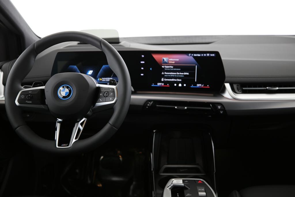 BMW 225e xDrive Active Tourer Kit Sport M-image-16