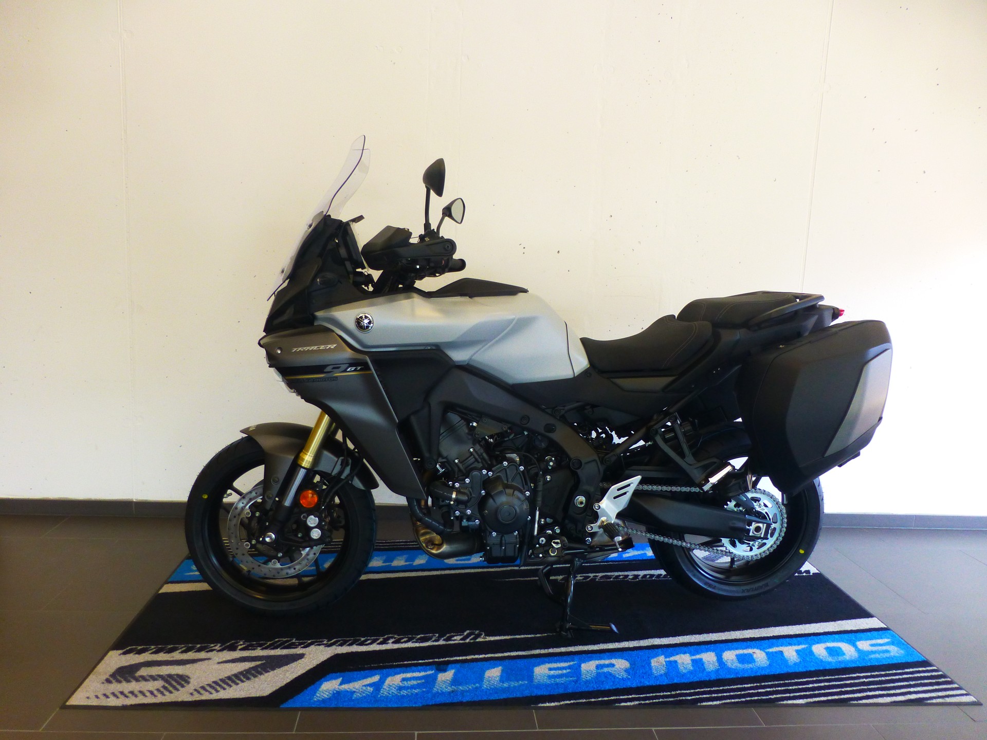 YAMAHA Tracer 9 GT-showroom-element-1
