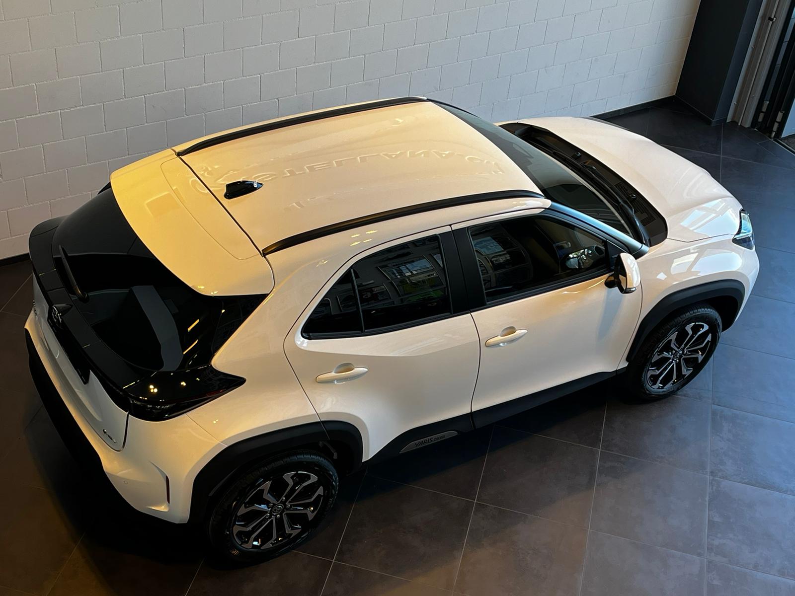 TOYOTA Yaris Cross 1.5 TEAMPLAYER-image-8
