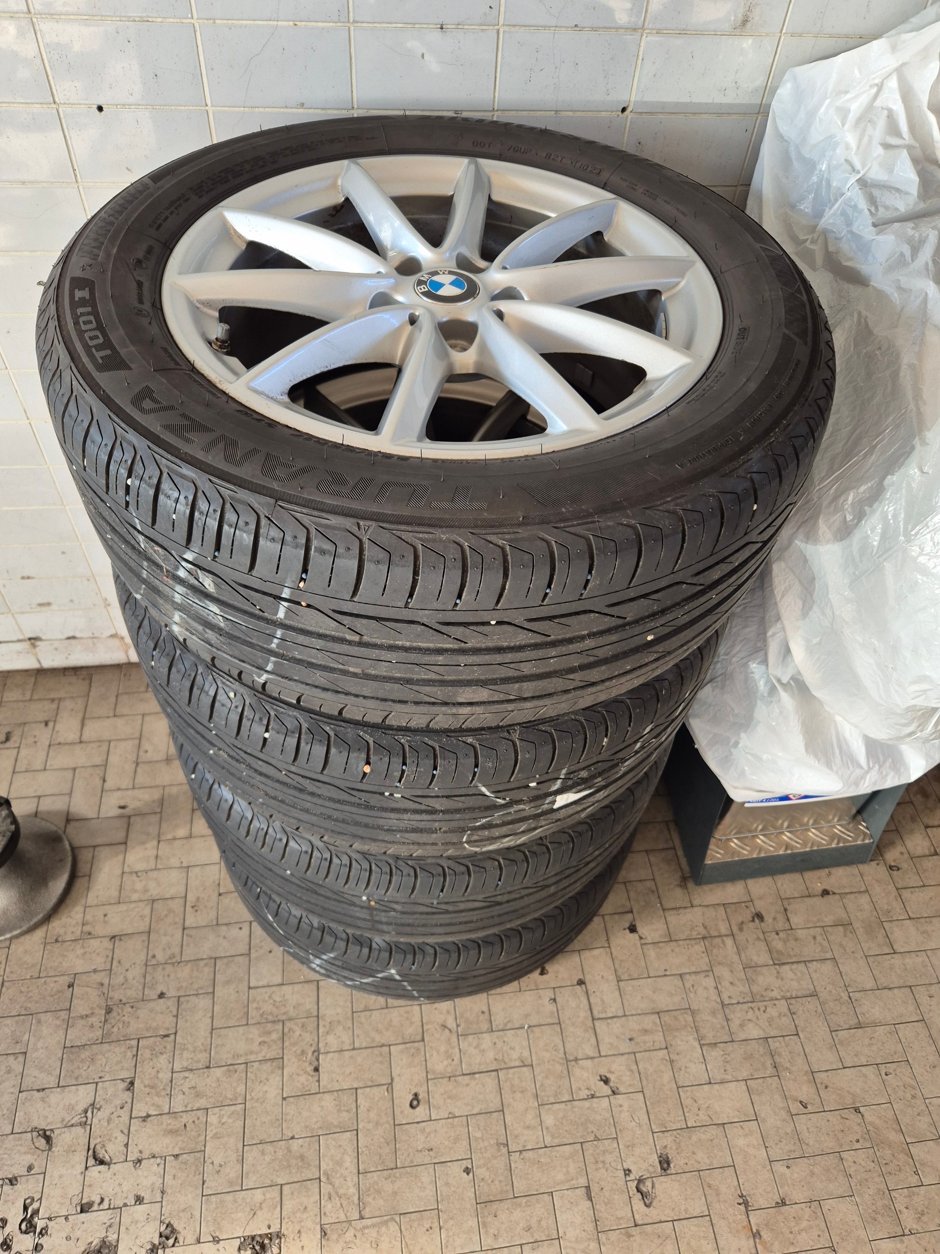 BMW X1 18d xDrive-image-7