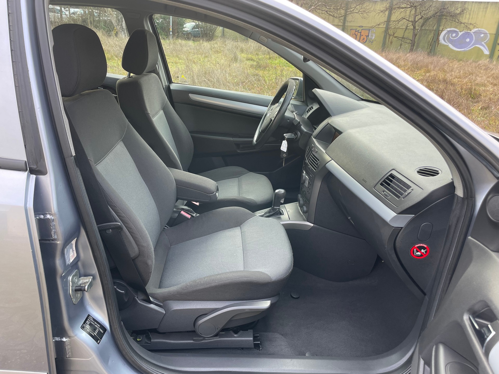 OPEL Astra 1.8i 16V Enjoy-image-7