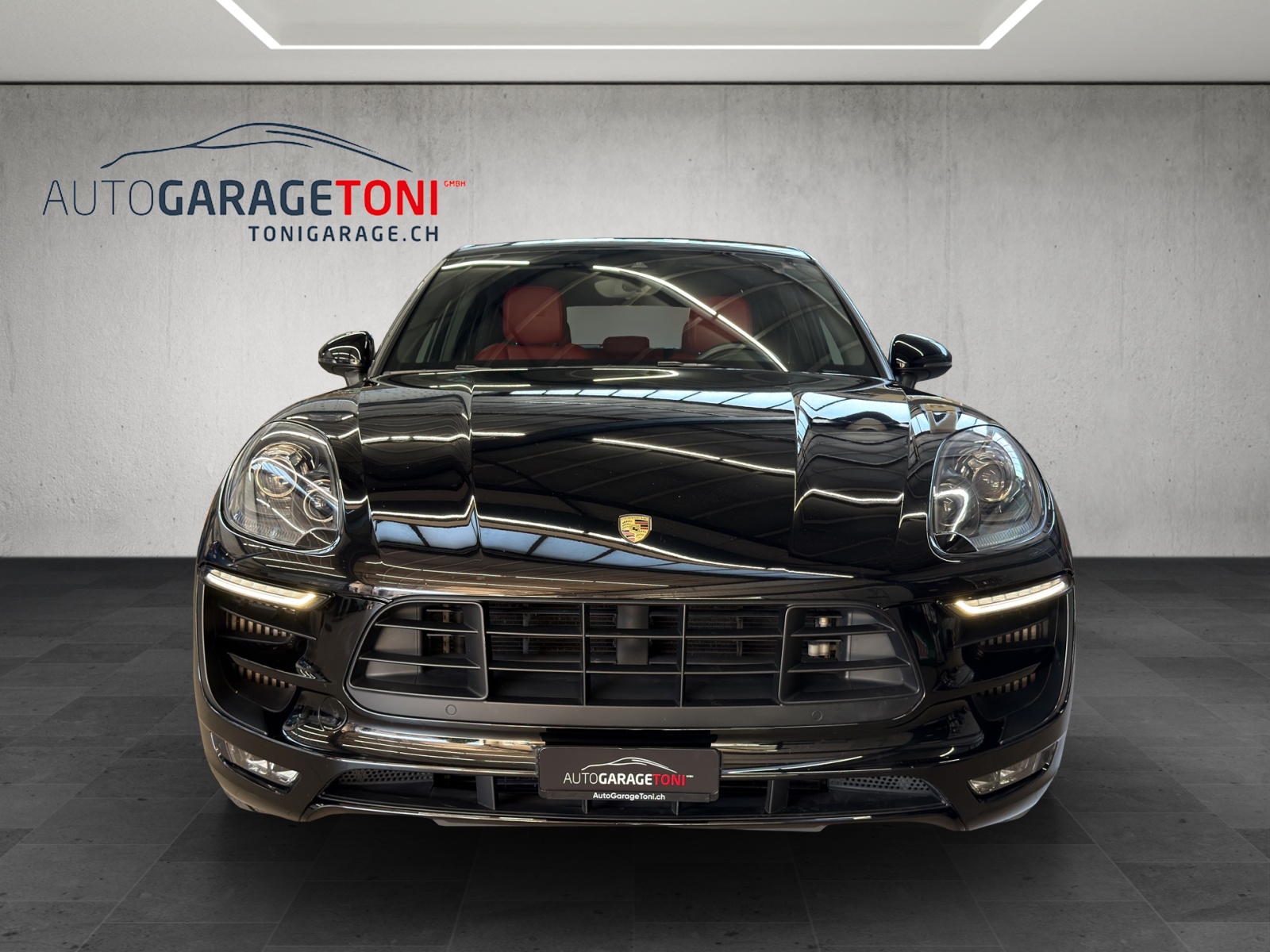 PORSCHE Macan GTS PDK-image-2