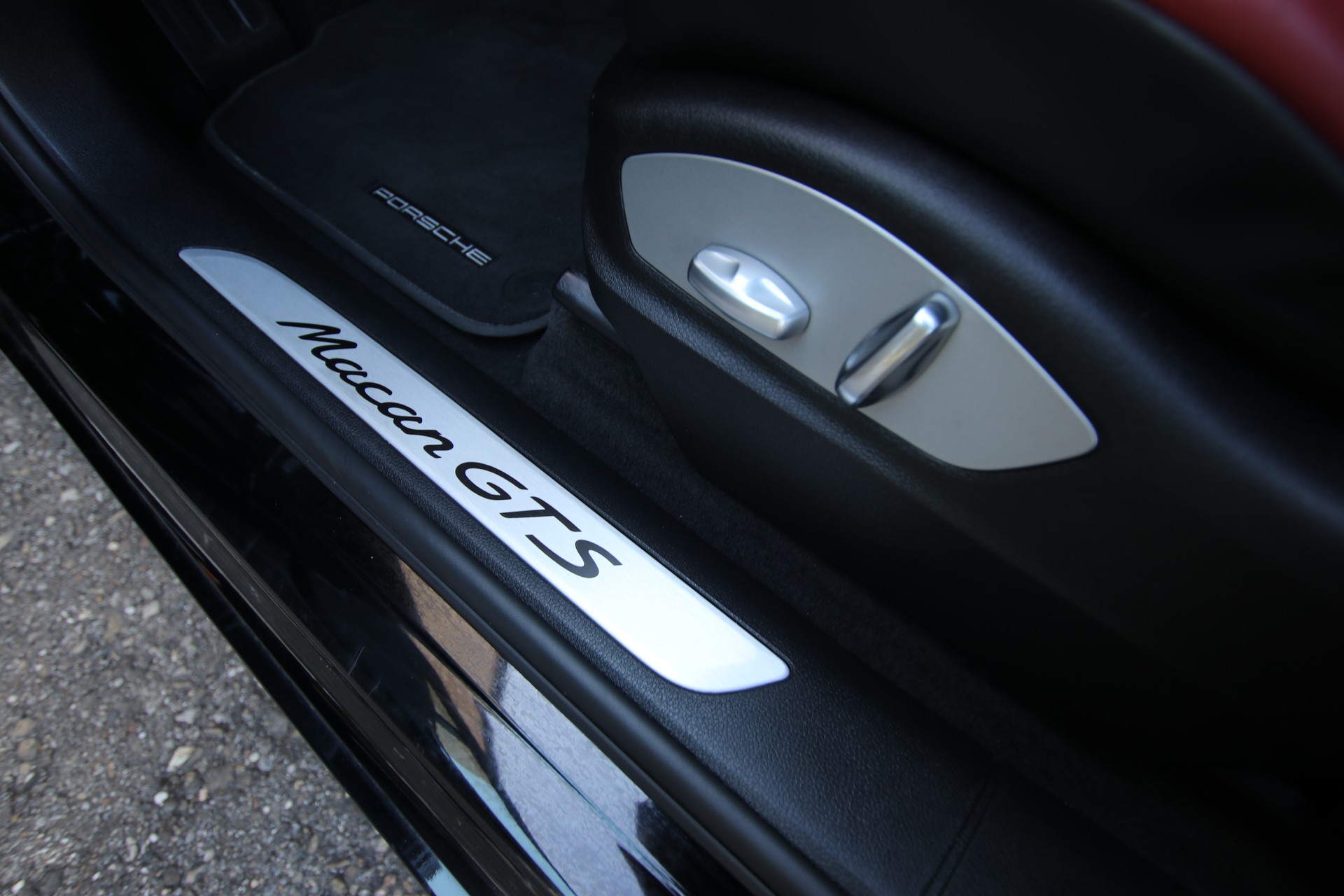 PORSCHE Macan GTS PDK-image-24