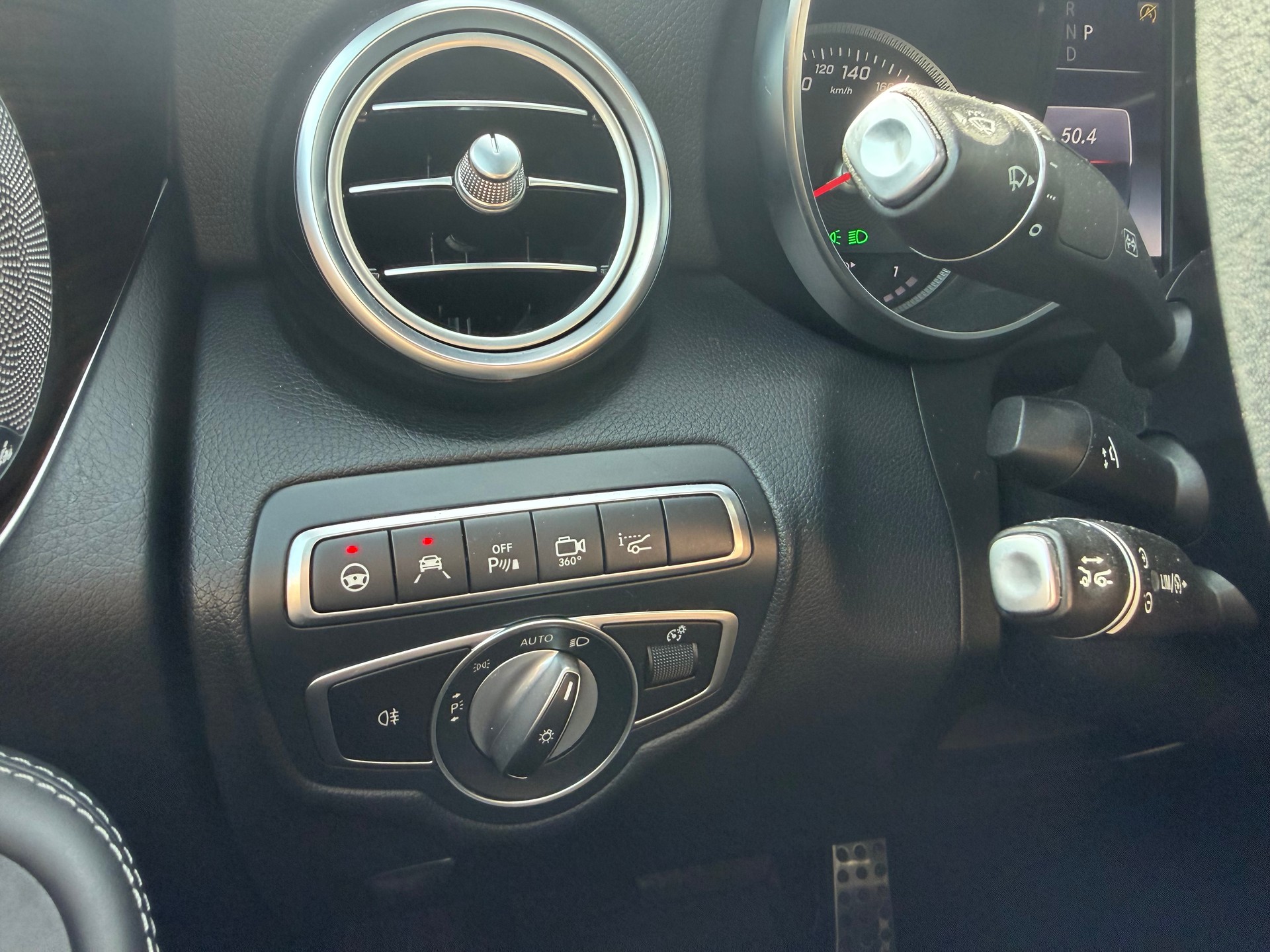 MERCEDES-BENZ GLC Coupé 250 AMG Line 4Matic 9G-Tronic-image-10