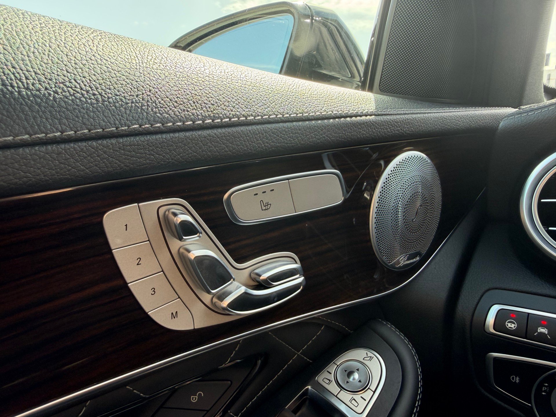 MERCEDES-BENZ GLC Coupé 250 AMG Line 4Matic 9G-Tronic-image-11