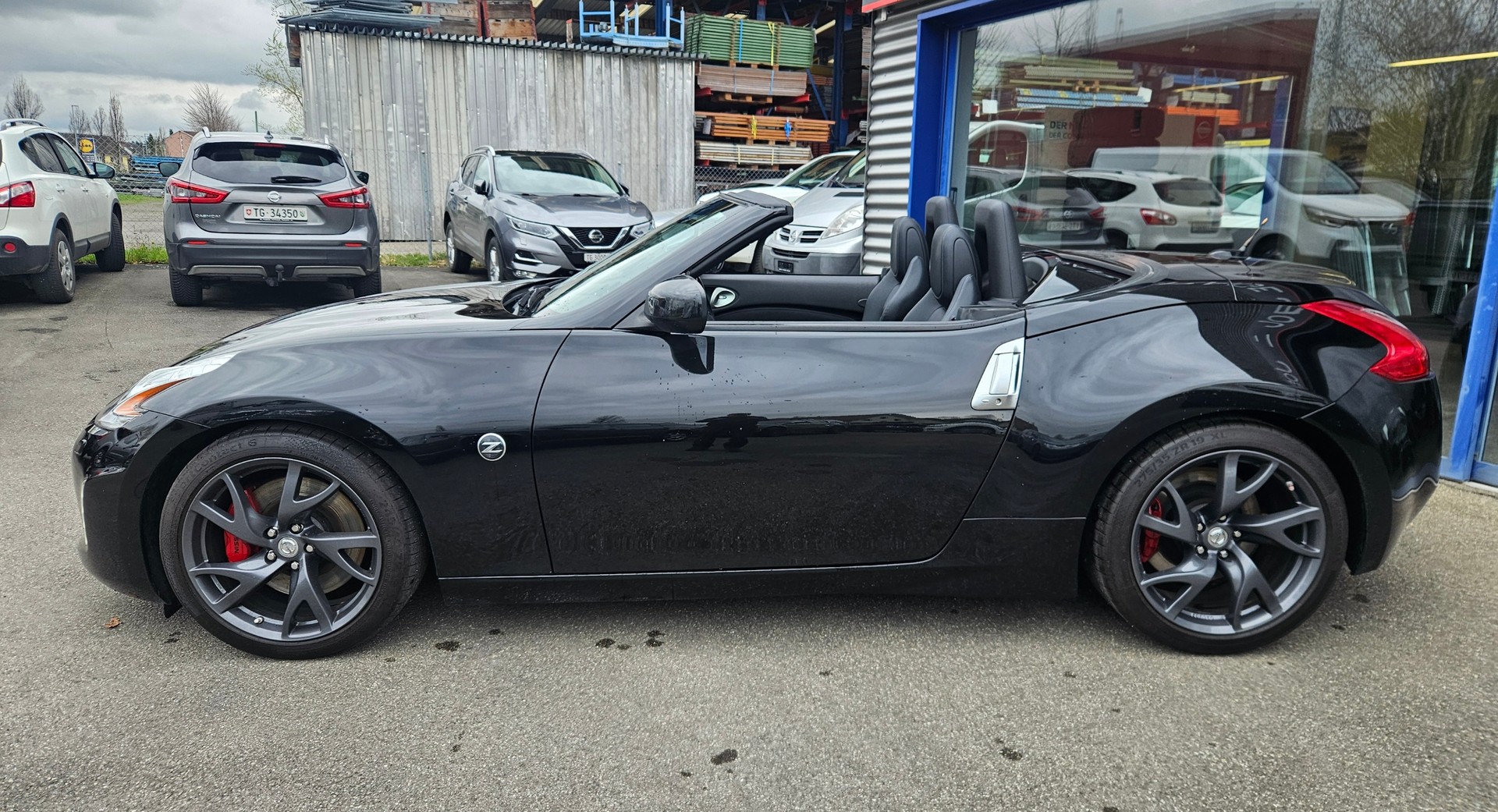 NISSAN 370 Z Roadster Pack Automatic-image-3