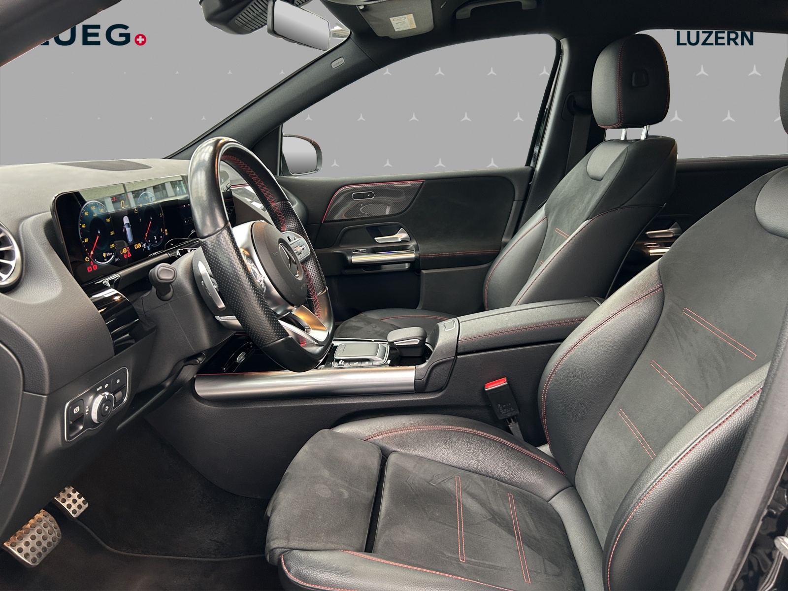 MERCEDES-BENZ B 220 d 4Matic AMG Line 8G-DCT-image-7
