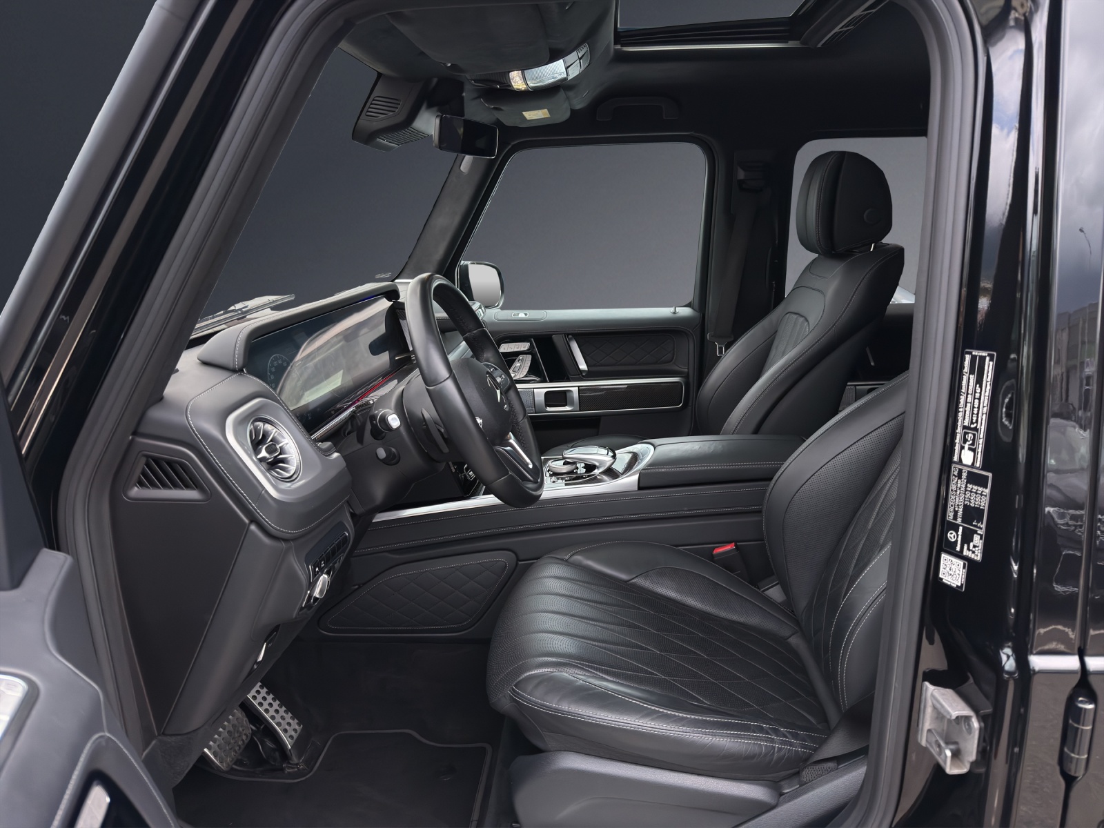 MERCEDES-BENZ G 400 d AMG Line 9G-Tronic-image-5