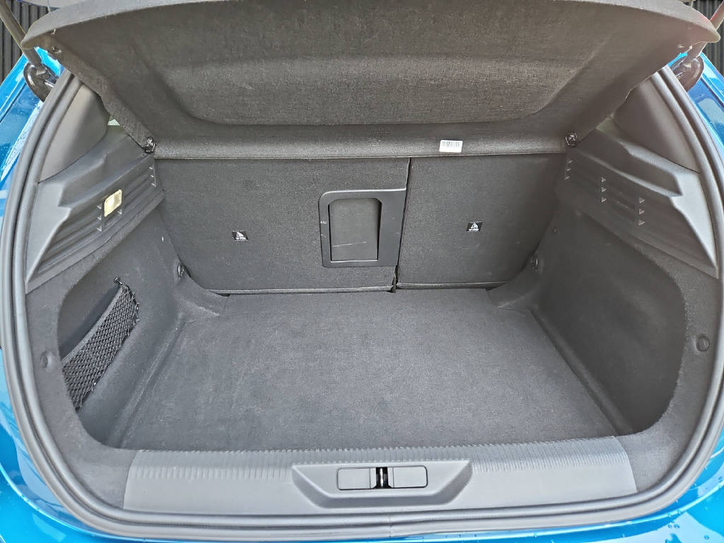 PEUGEOT 308 1.2 145PS mHY GT-image-8
