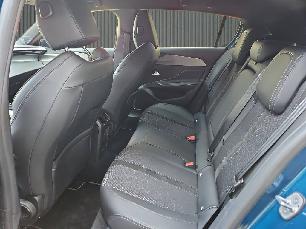 PEUGEOT 308 1.2 145PS mHY GT-image-11