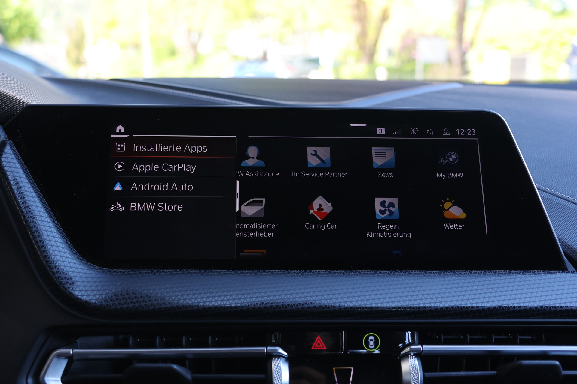BMW M135i xDrive Steptronic (CH)-image-21