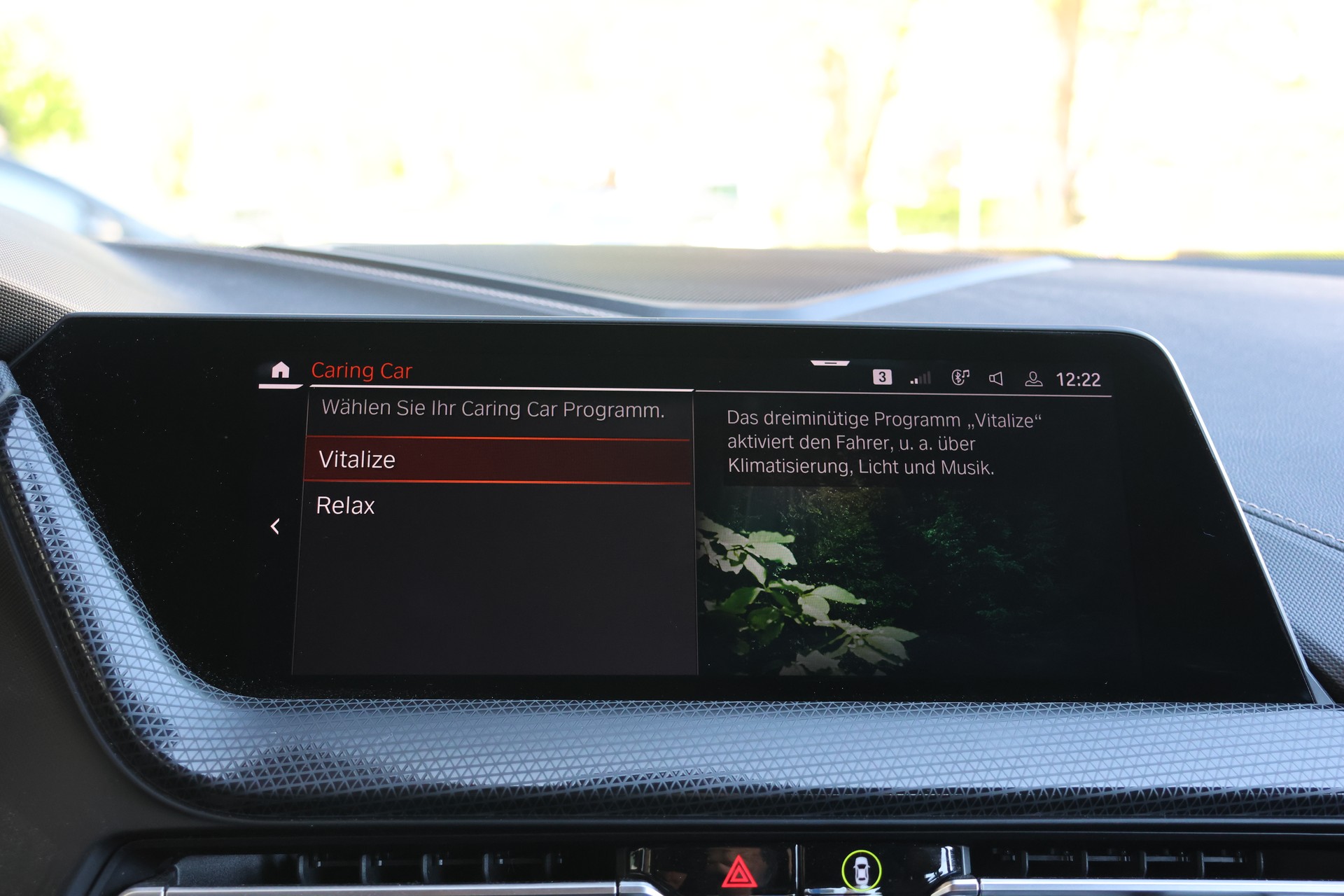 BMW M135i xDrive Steptronic (CH)-image-18