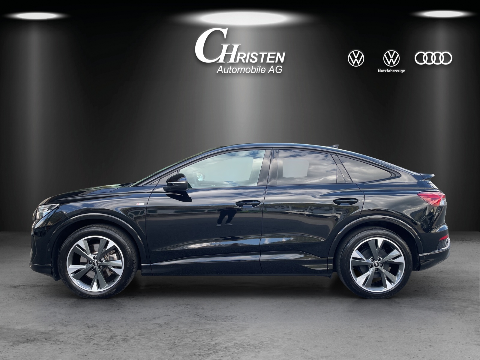 AUDI Q4 Sportback e-tron 50 quattro-image-1