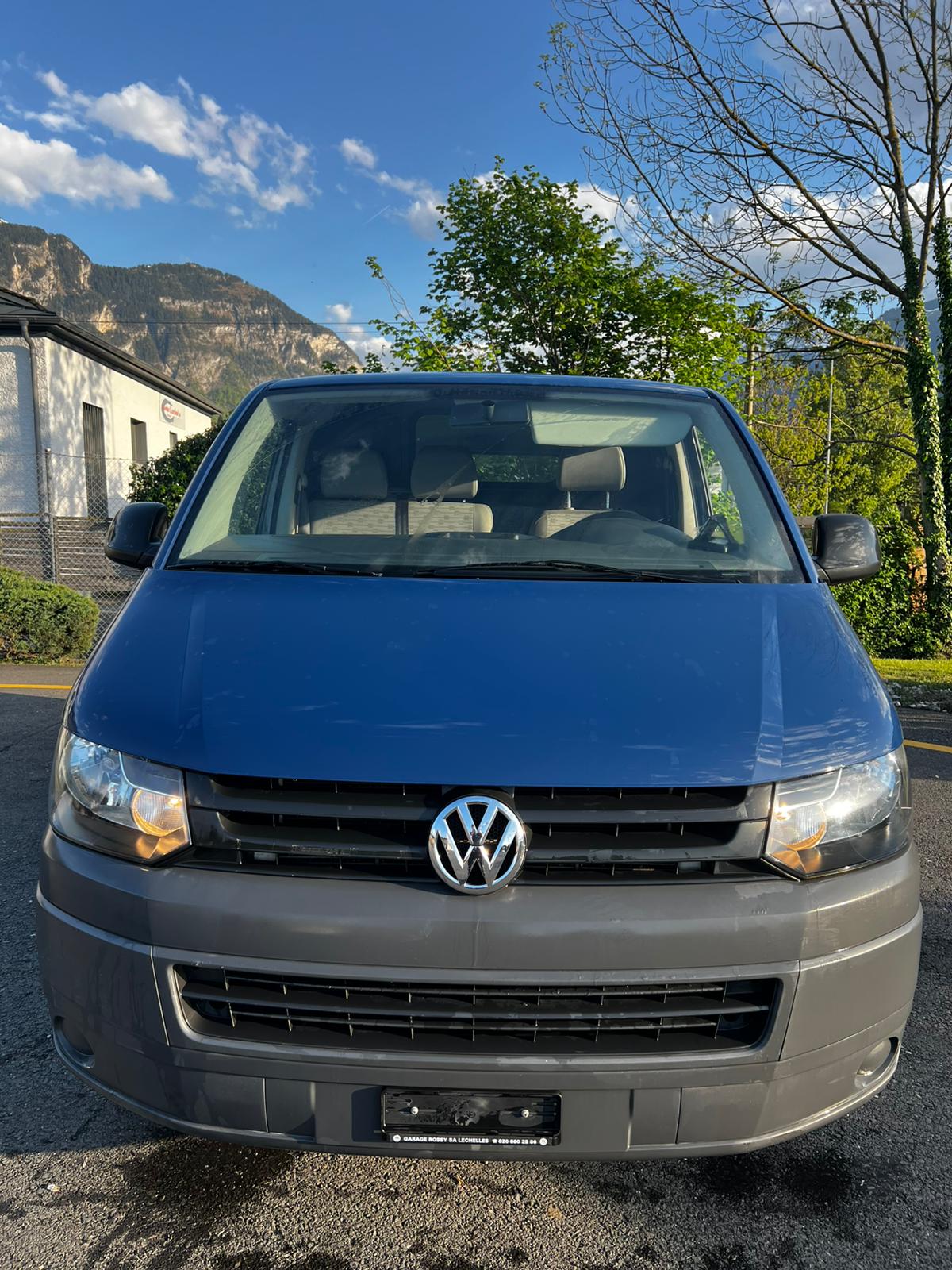 VW T5 2.0 TDI-image-2