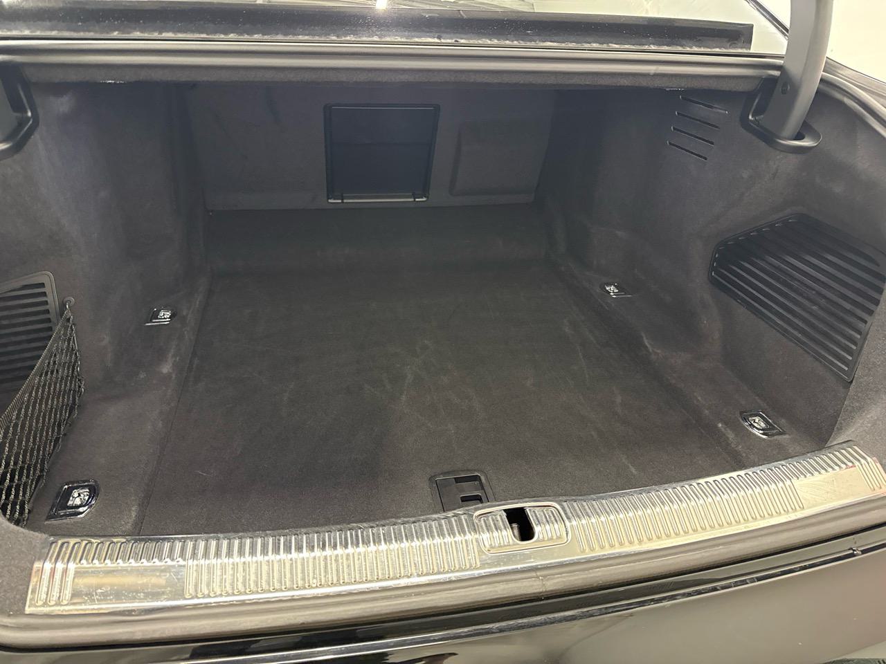 AUDI A8 55 TFSI quattro S-Line tiptronic-image-12