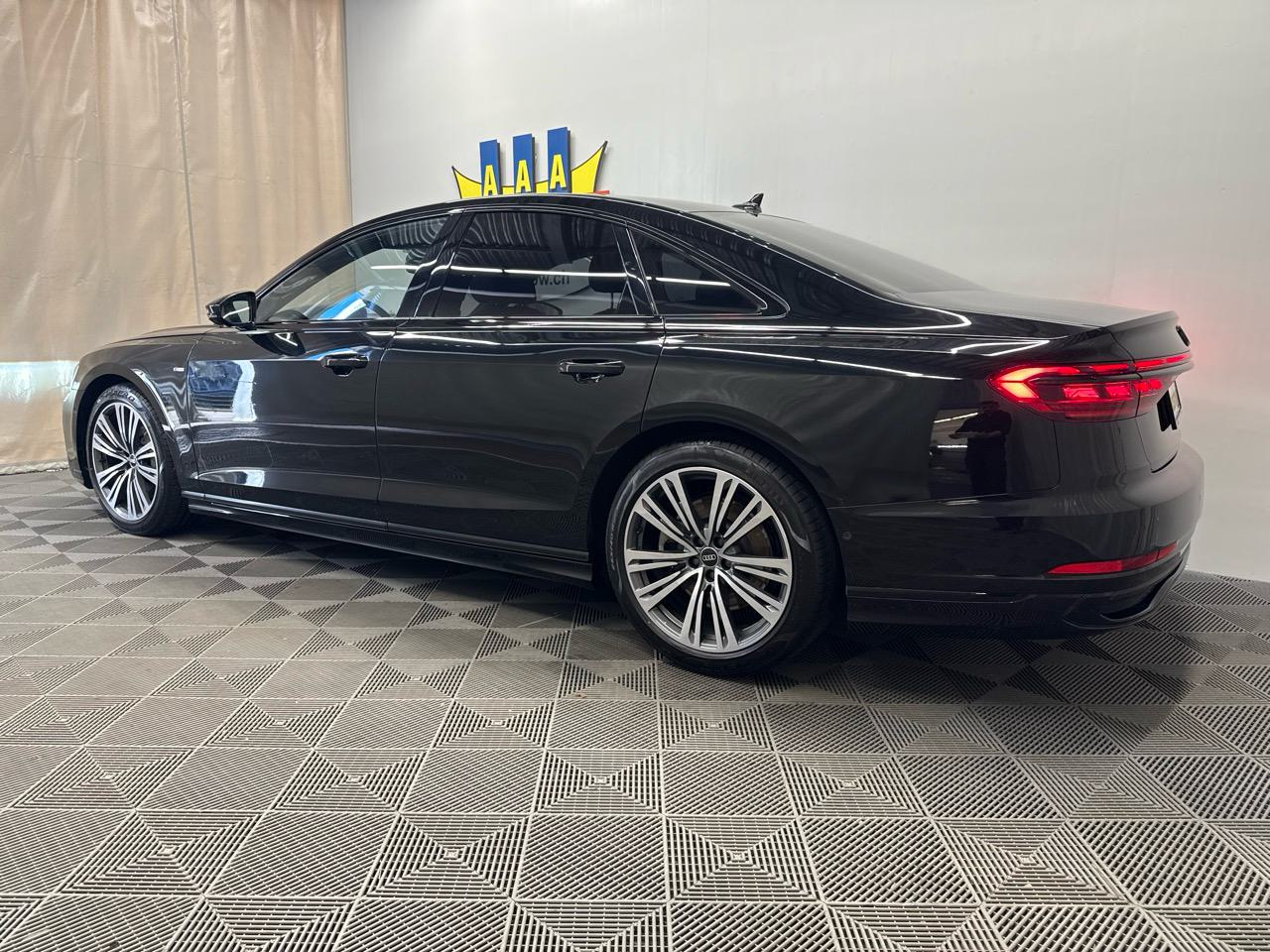 AUDI A8 55 TFSI quattro S-Line tiptronic-showroom-element-1