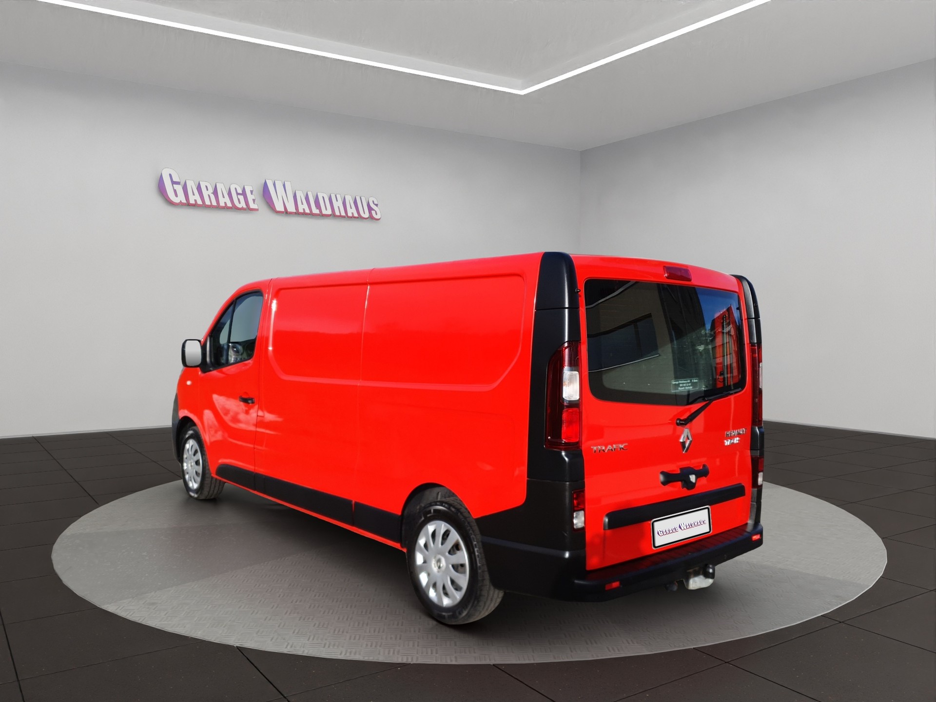 RENAULT Trafic 1.6 ENERGY TwinT. dCi125 2.9t Business L2H1-image-2