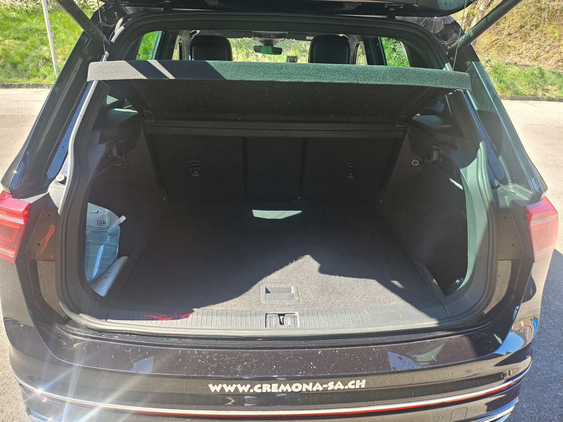 VW Tiguan 2.0TSI R-Line 4Motion DSG-image-3