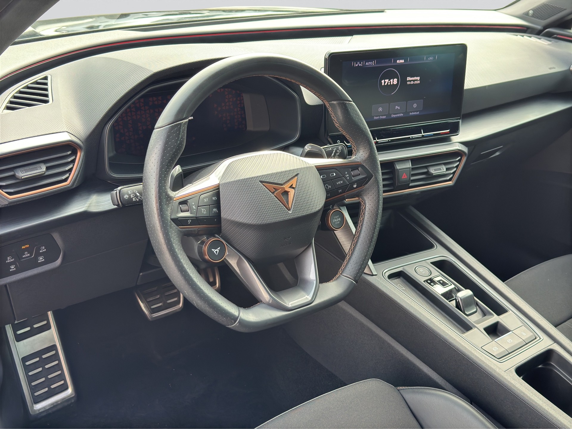 CUPRA LEON ST 2.0 TSI VZ DSG 4Drive-image-6