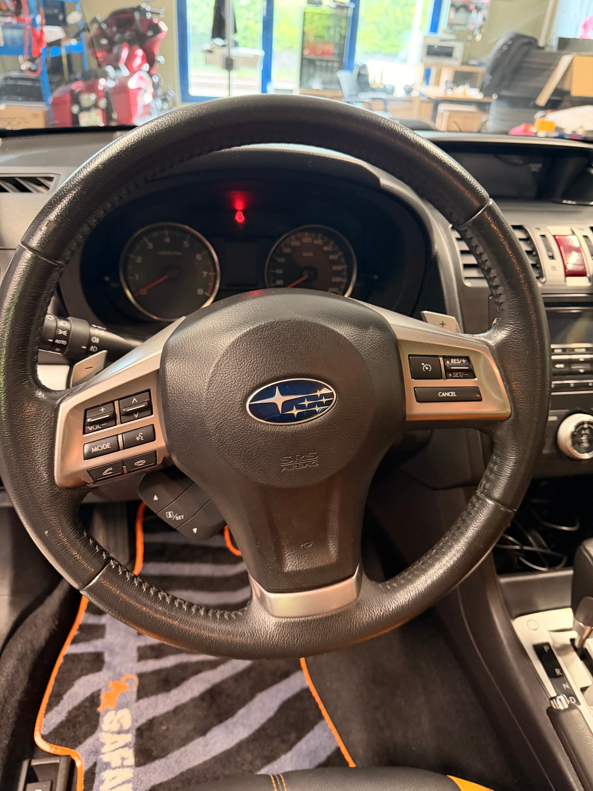 SUBARU XV 2.0 Swiss Two AWD CVT-image-5