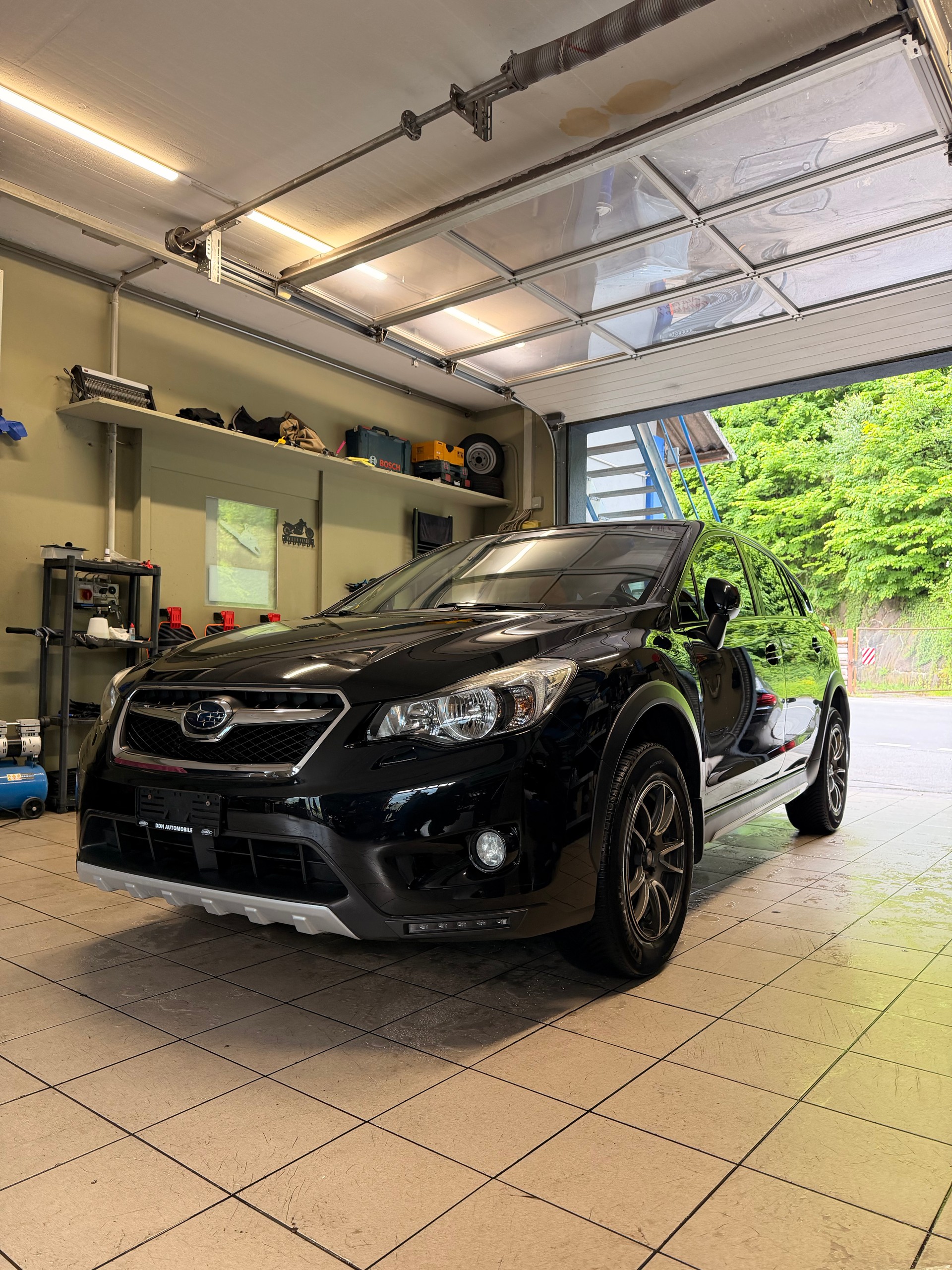 SUBARU XV 2.0 Swiss Two AWD CVT-image-1