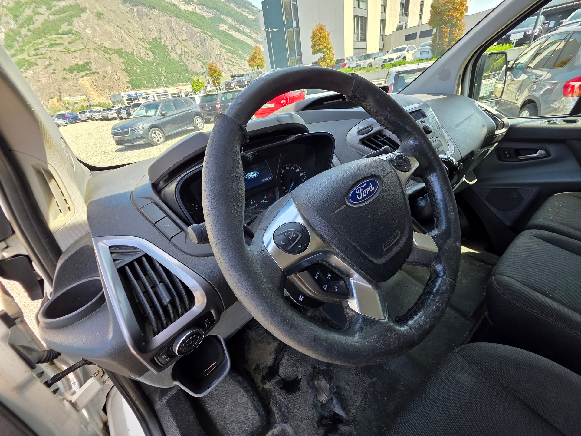 FORD Transit Custom Van 310 L2H1 Ambiente-image-11