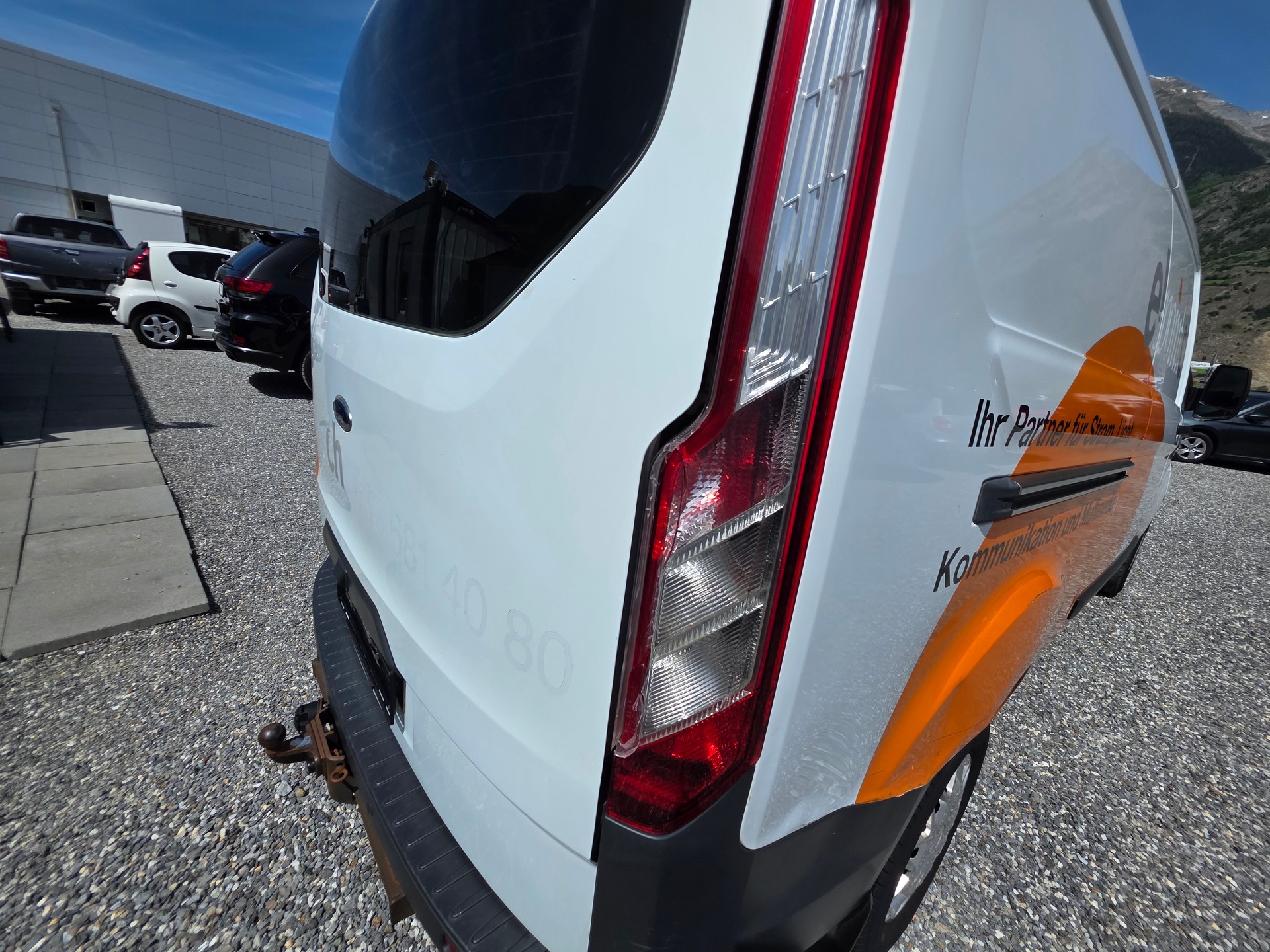 FORD Transit Custom Van 310 L2H1 Ambiente-image-8