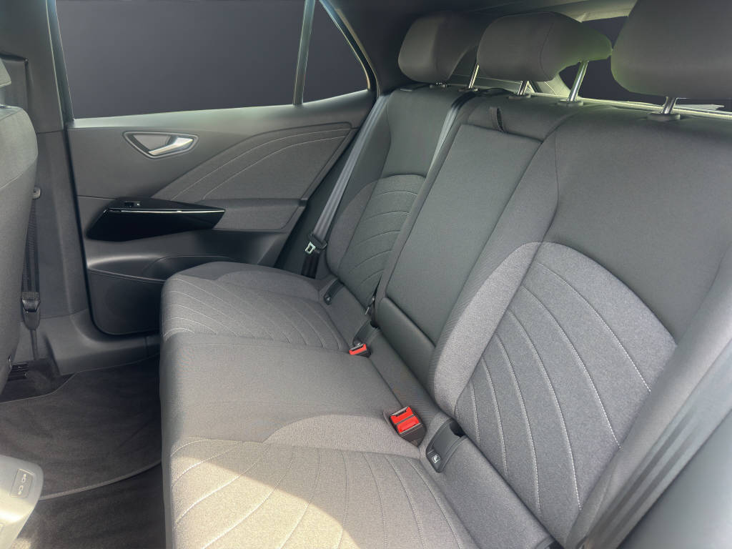 VW ID.3 Pro S Performance- Black Style-image-9