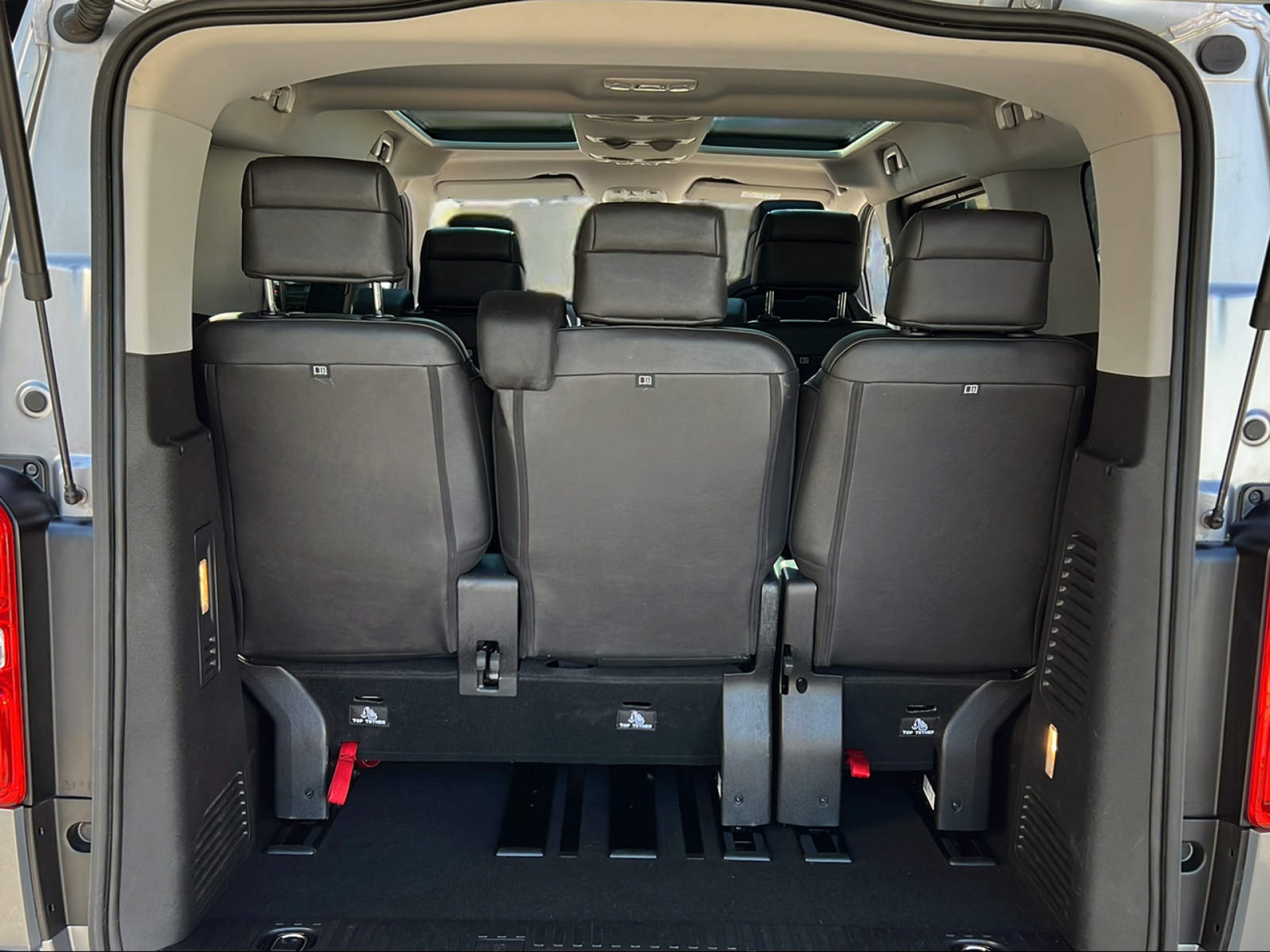 OPEL Zafira Life M 2.0 CDTI 177 Bus-image-12