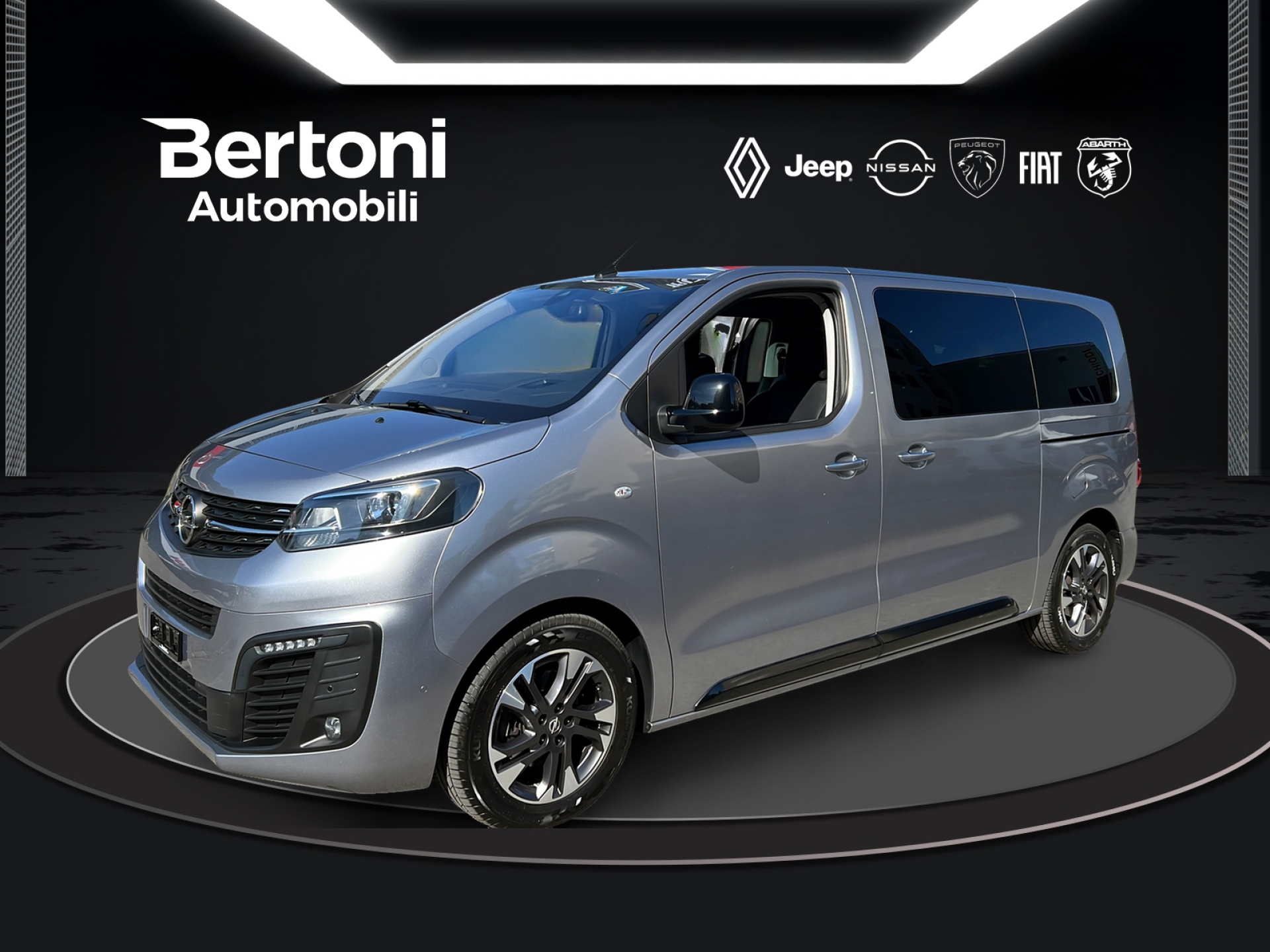 OPEL Zafira Life M 2.0 CDTI 177 Bus-image-0