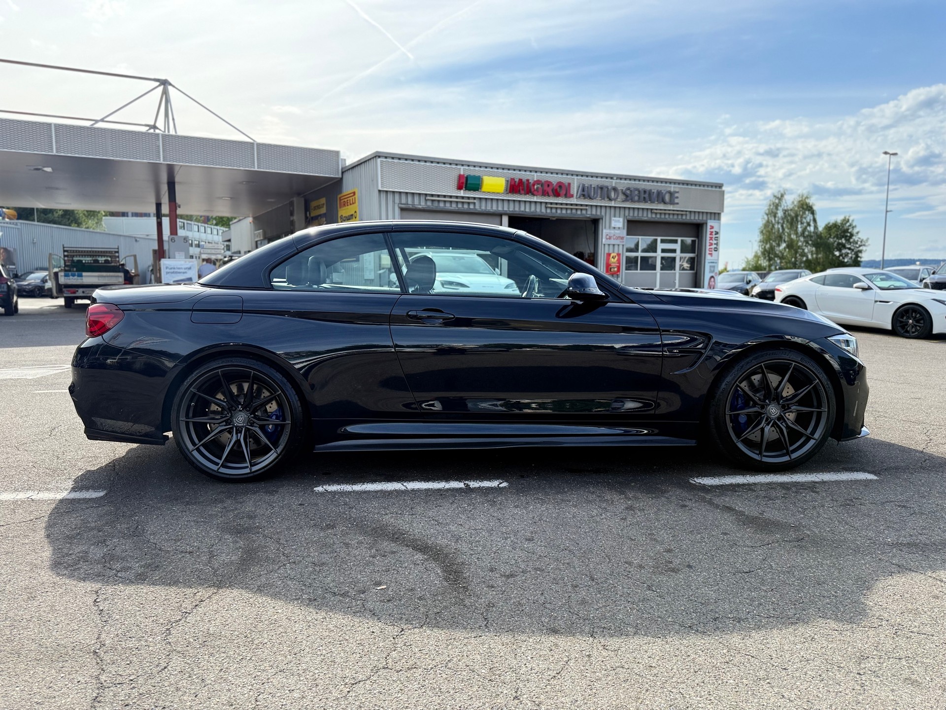 BMW M4 Cabriolet Drivelogic M Competition ° All Black °-image-9