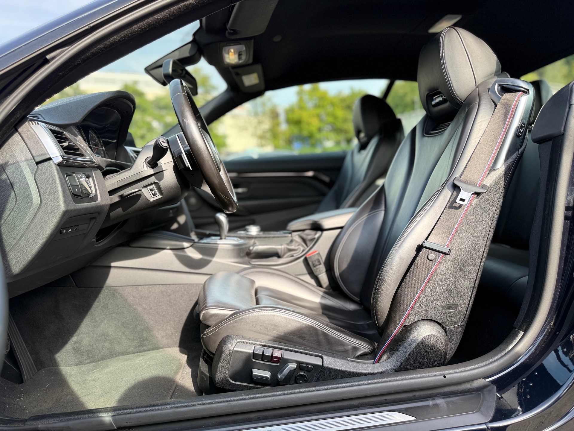 BMW M4 Cabriolet Drivelogic M Competition ° All Black °-image-10