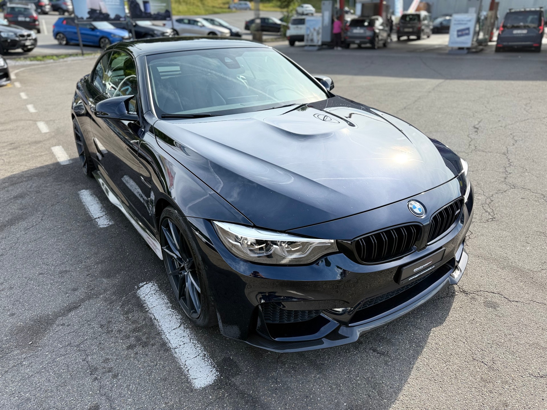 BMW M4 Cabriolet Drivelogic M Competition ° All Black °