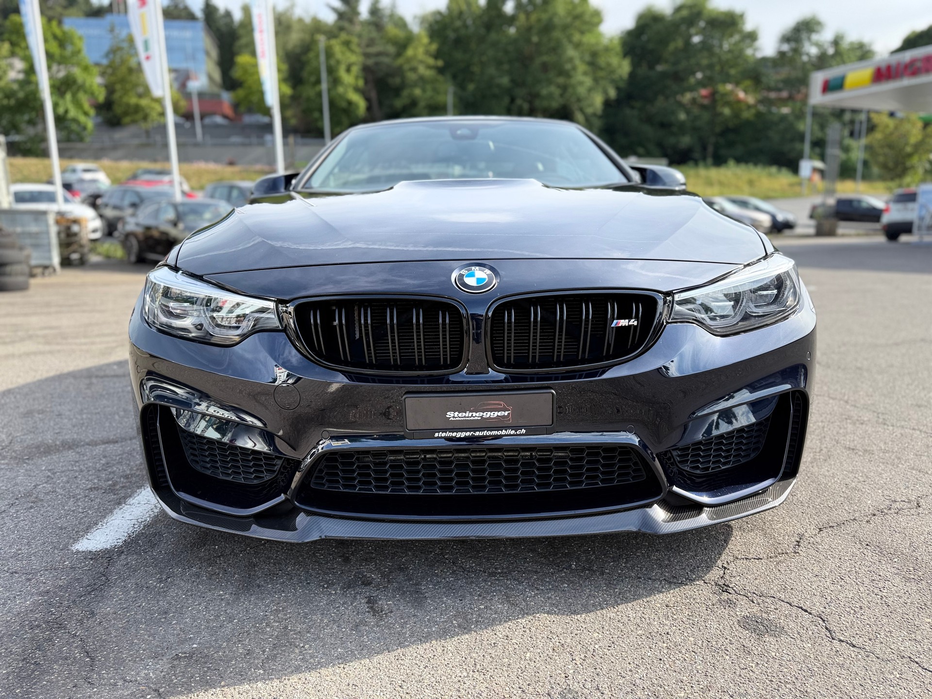 BMW M4 Cabriolet Drivelogic M Competition ° All Black °-showroom-element-3