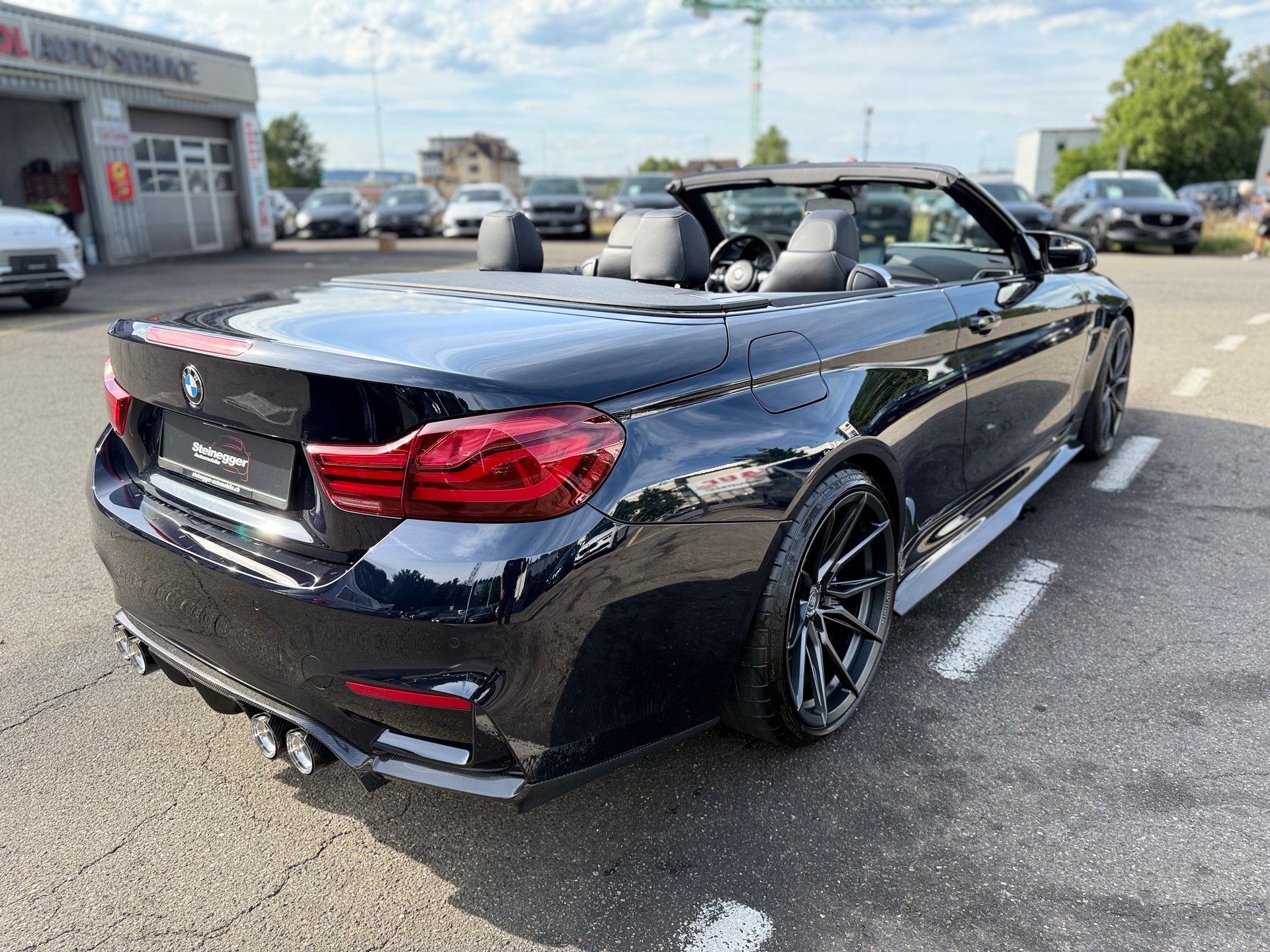 BMW M4 Cabriolet Drivelogic M Competition ° All Black °-image-16