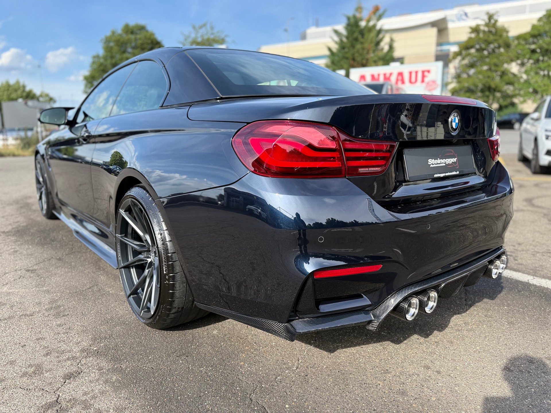 BMW M4 Cabriolet Drivelogic M Competition ° All Black °-image-7