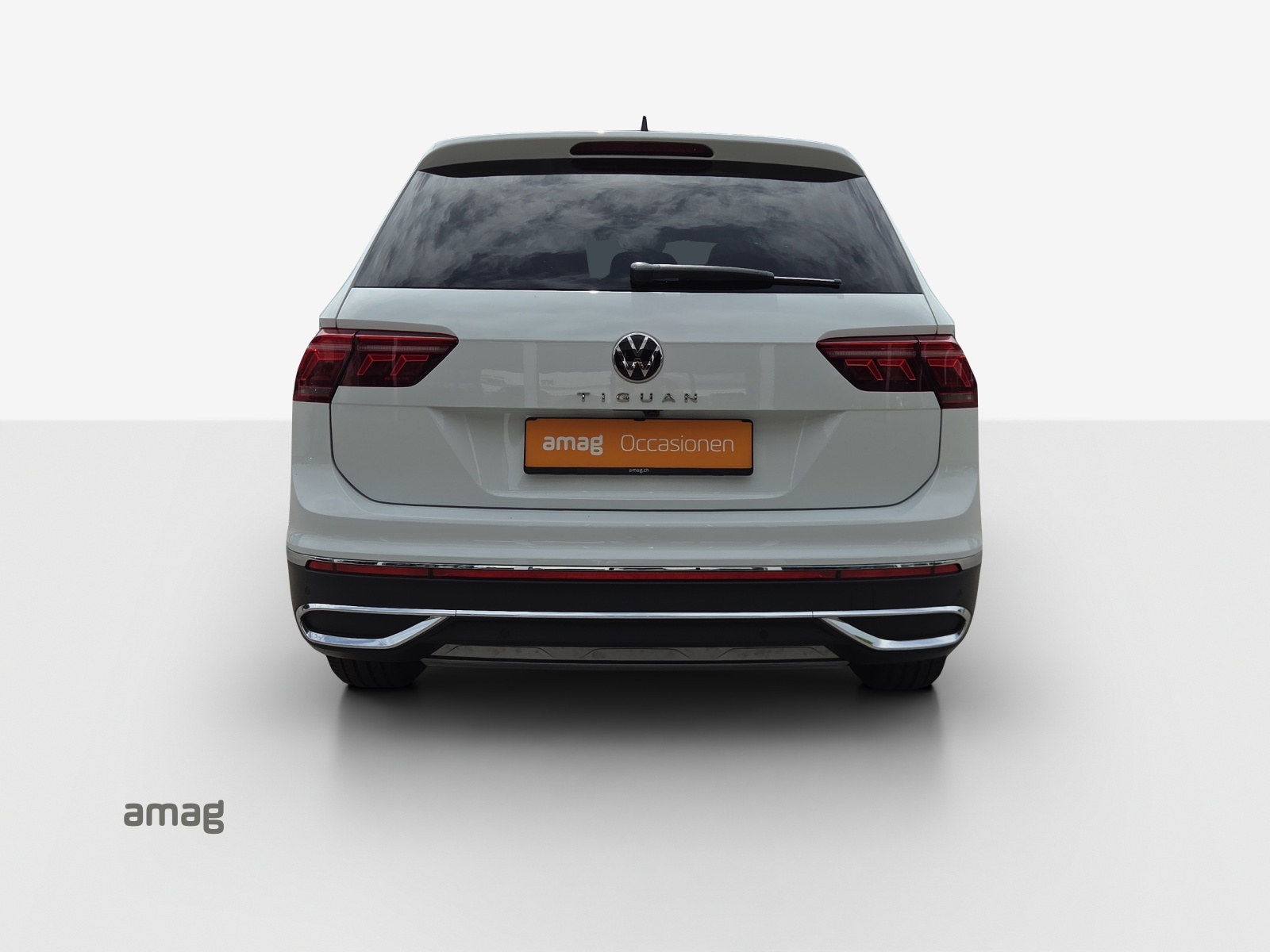 VW Tiguan Allspace 2.0TSI Elegance 4Motion DSG-image-3