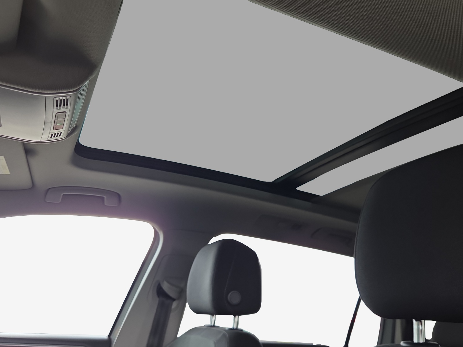 VW Tiguan Allspace 2.0TSI Elegance 4Motion DSG-image-14
