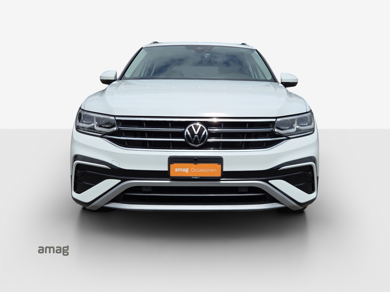 VW Tiguan Allspace 2.0TSI Elegance 4Motion DSG-image-6