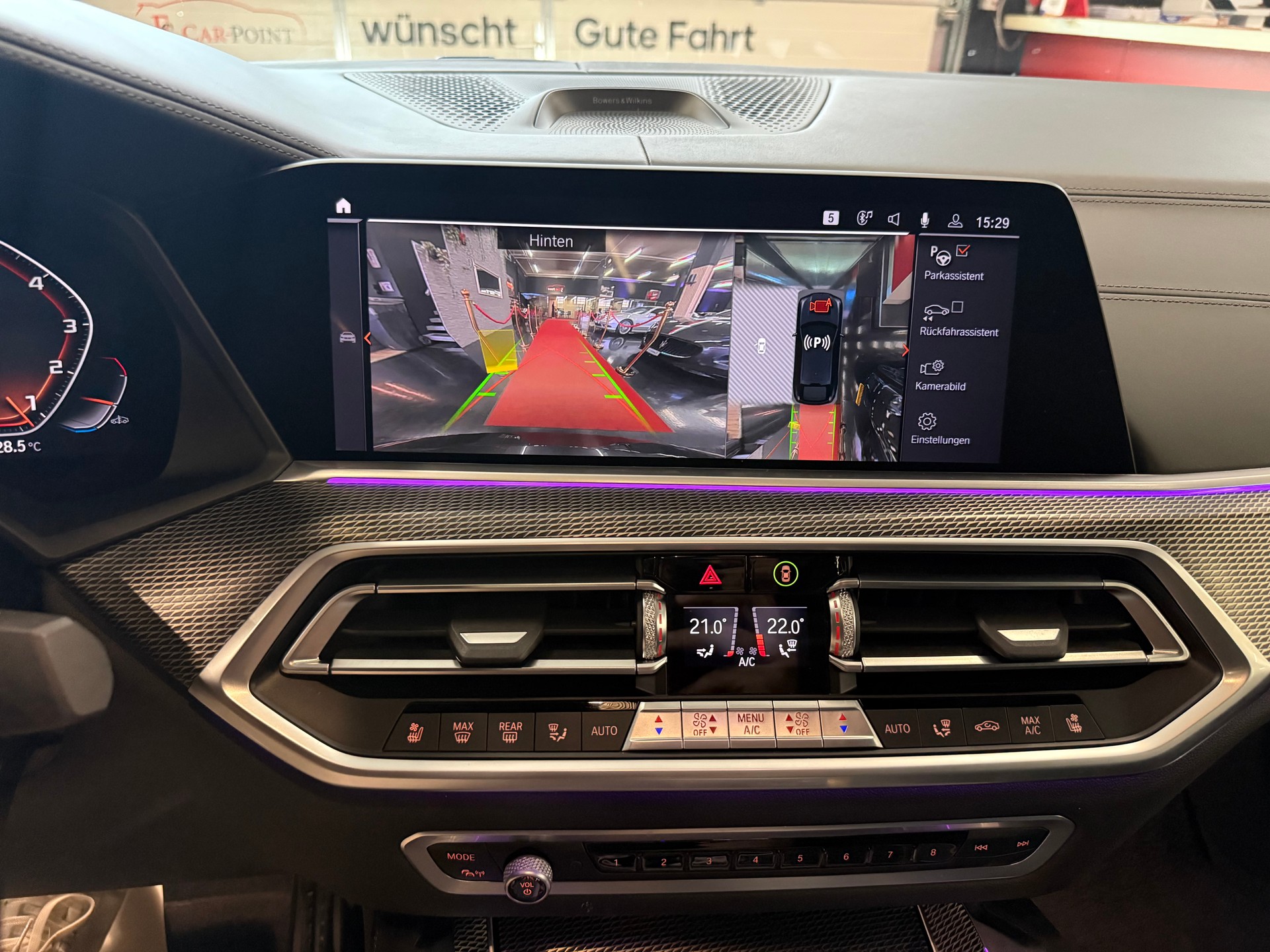 BMW X6 M50i Steptronic-image-22