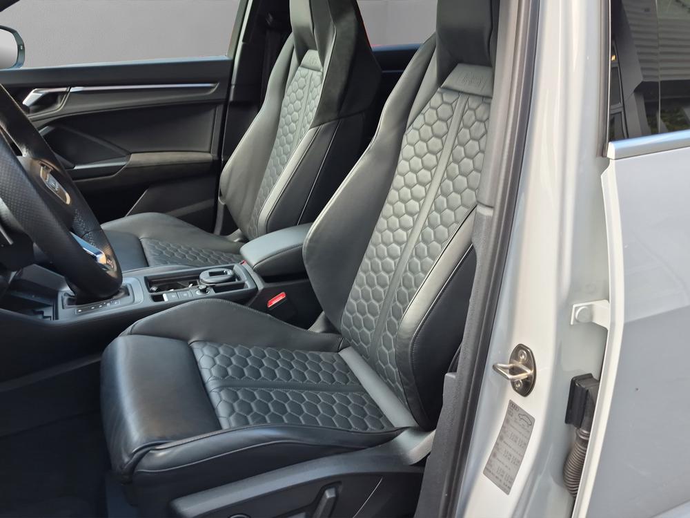 AUDI RS Q3 Sportback quattro S tronic-image-5