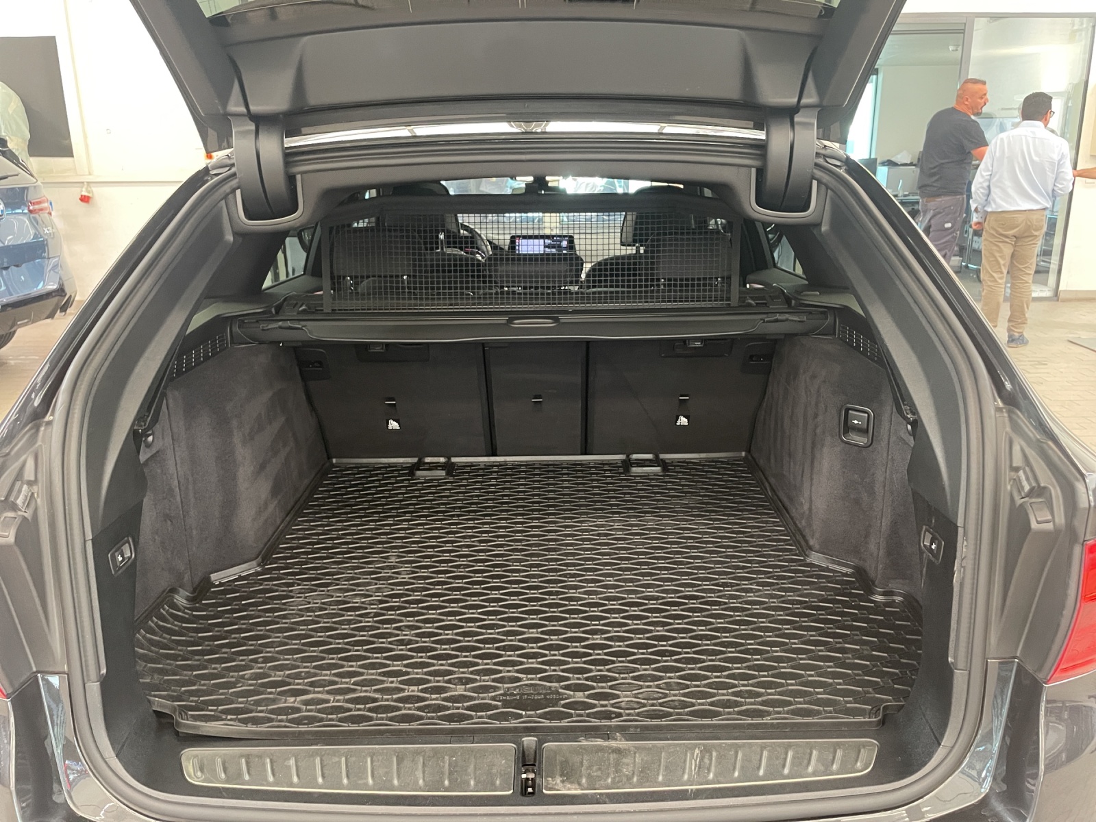 BMW 530d M SPORTPAKET-image-21