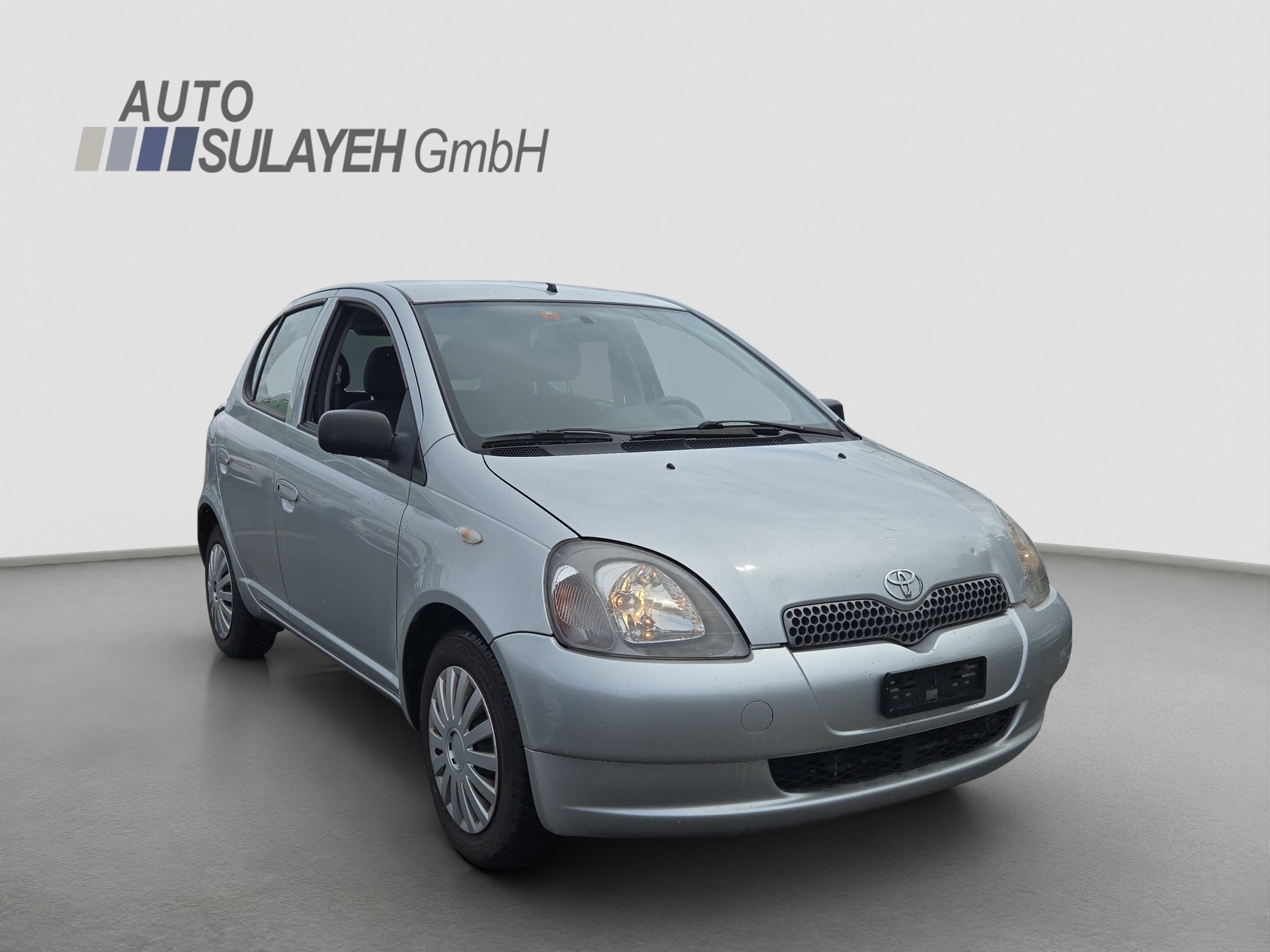 TOYOTA Yaris 1.3 Linea Sol-image-5