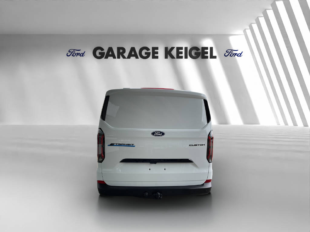 FORD E-Transit C Van 320 L2 Trend-image-5