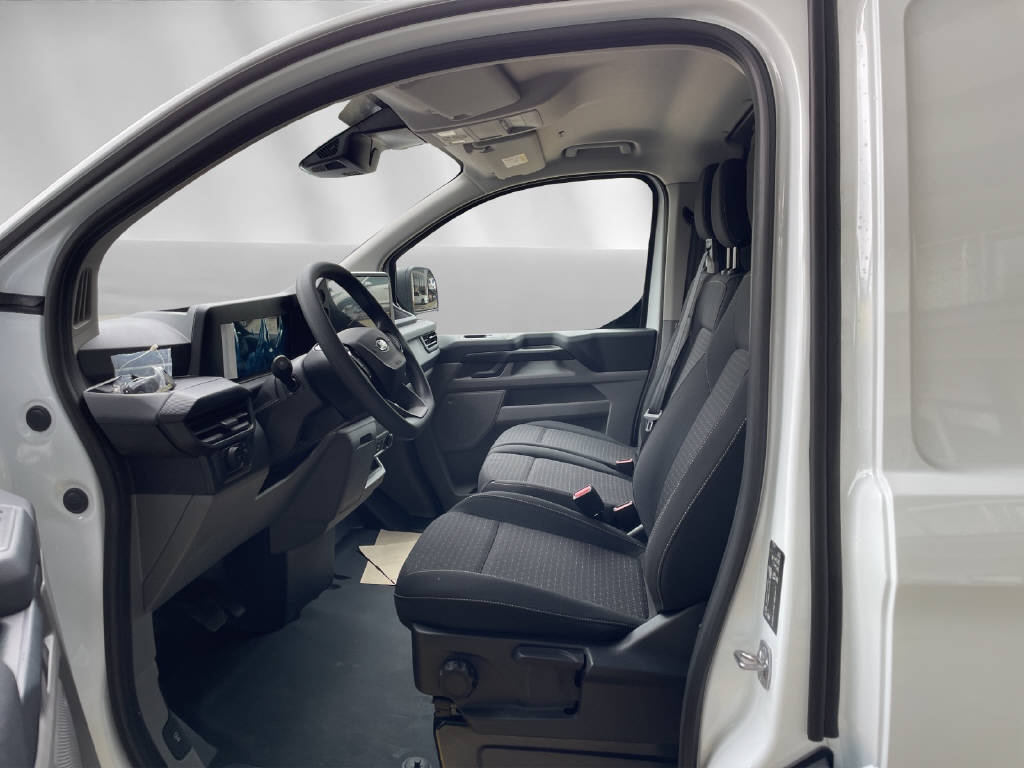 FORD E-Transit C Van 320 L2 Trend-image-3