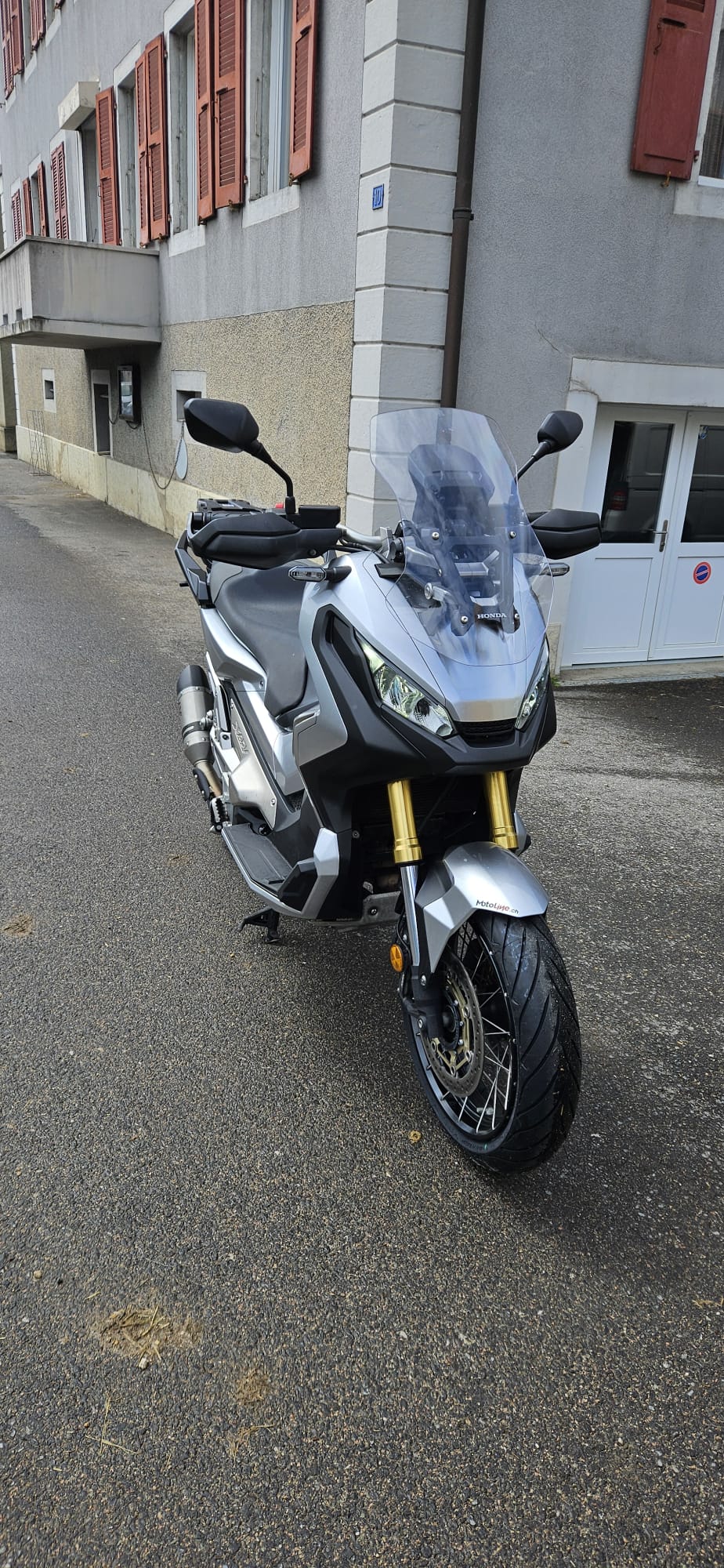 HONDA X-ADV 750 ABS (35kW)-image-5