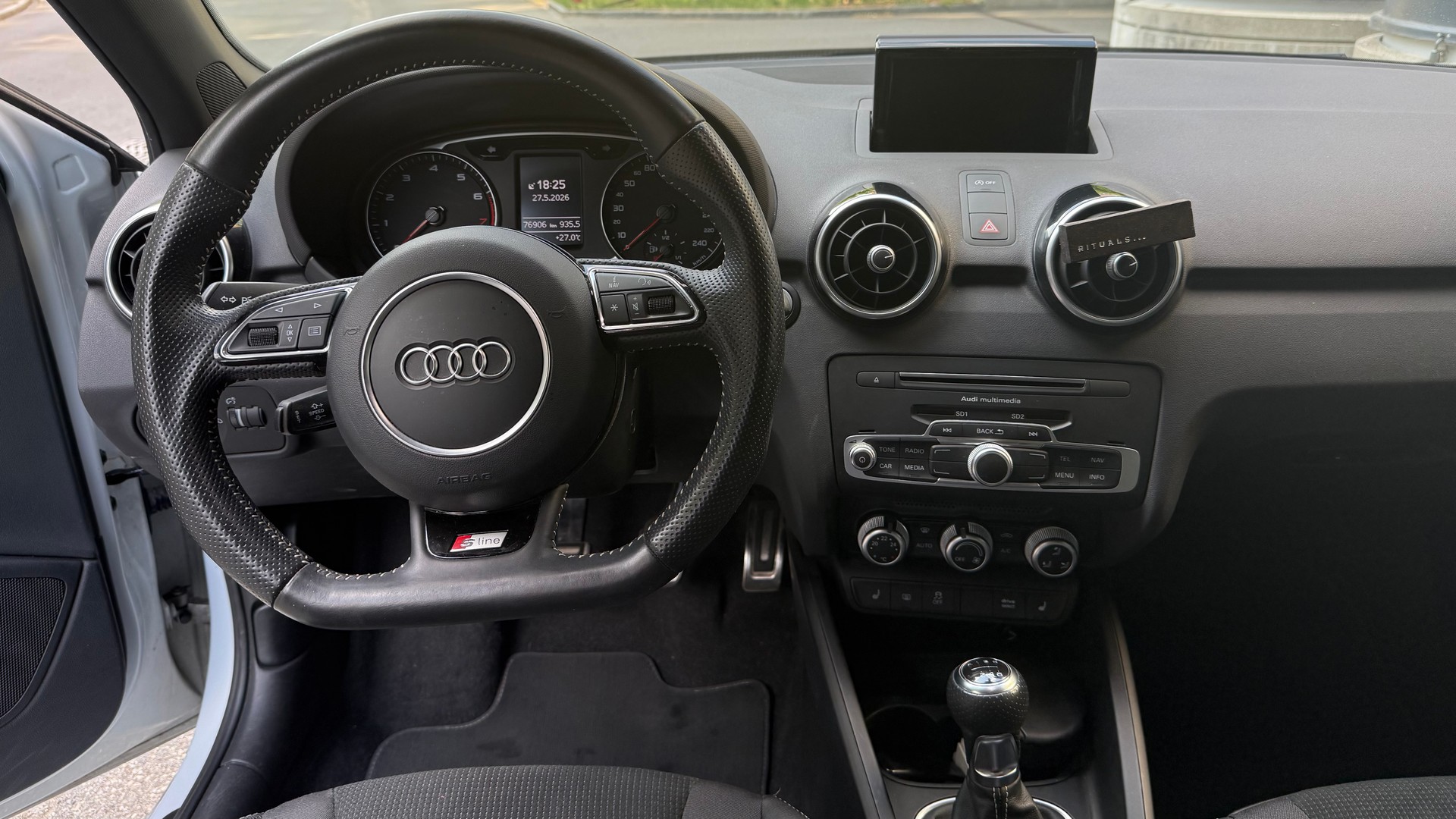 AUDI 1.4 TFSI COD-image-4