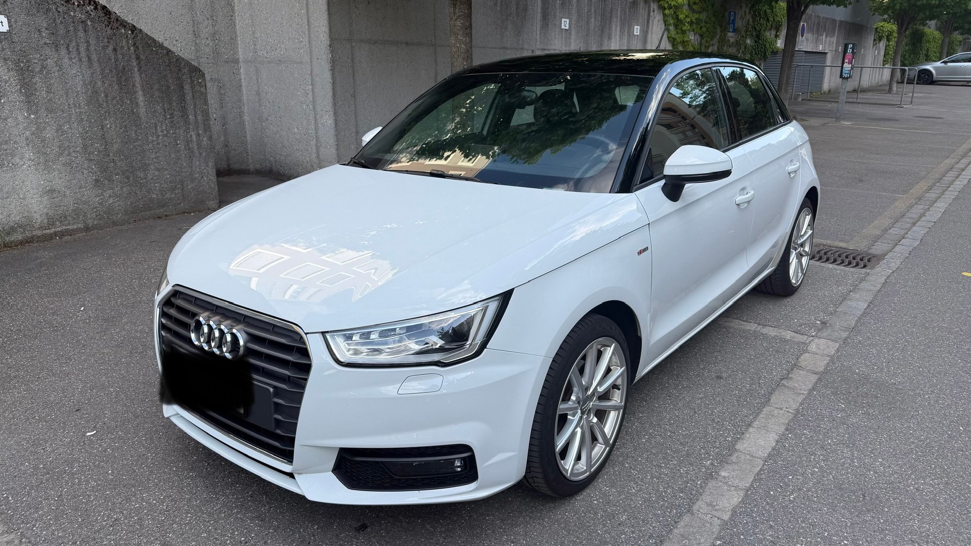 AUDI 1.4 TFSI COD-image-0