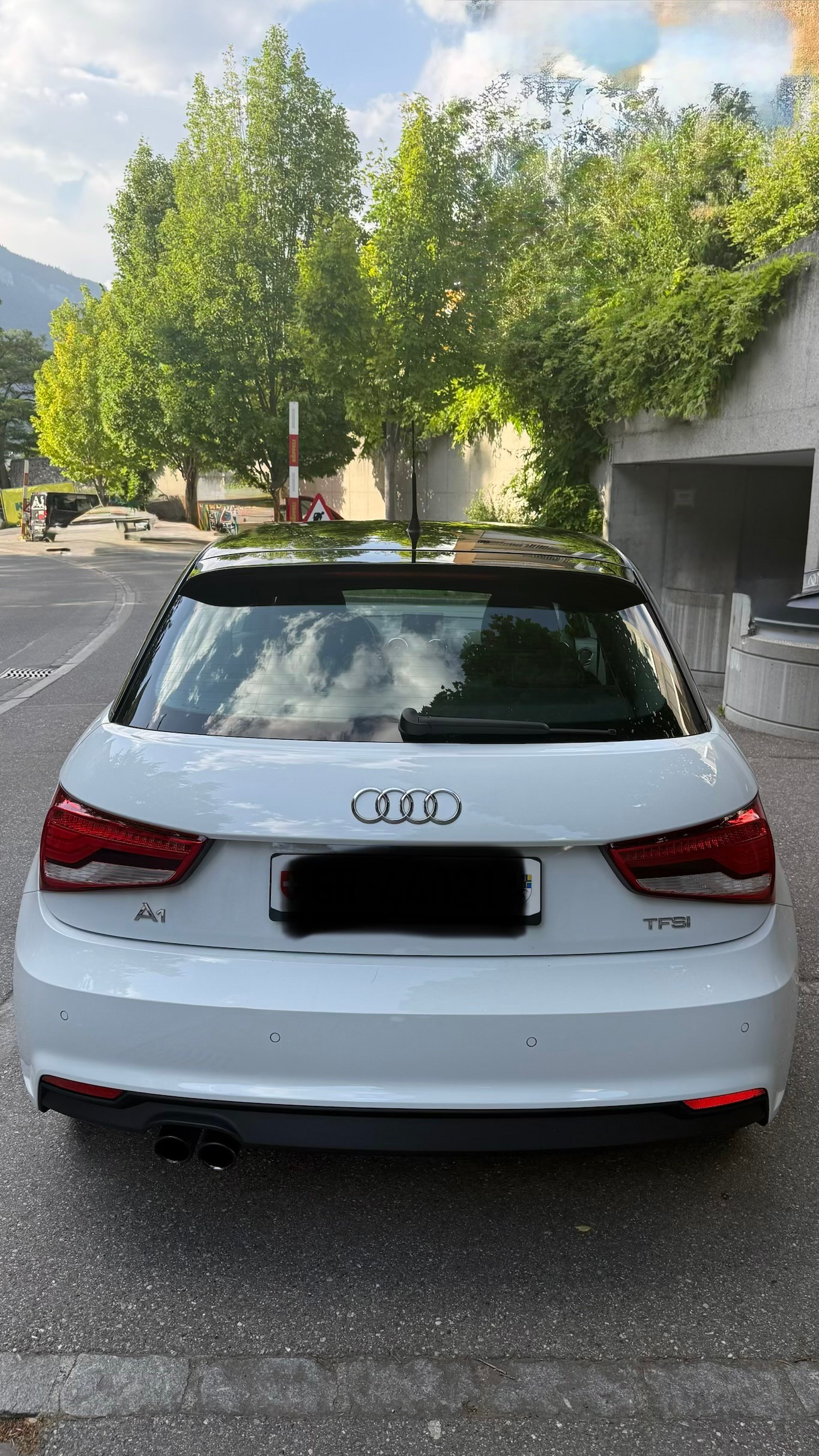 AUDI 1.4 TFSI COD-image-1
