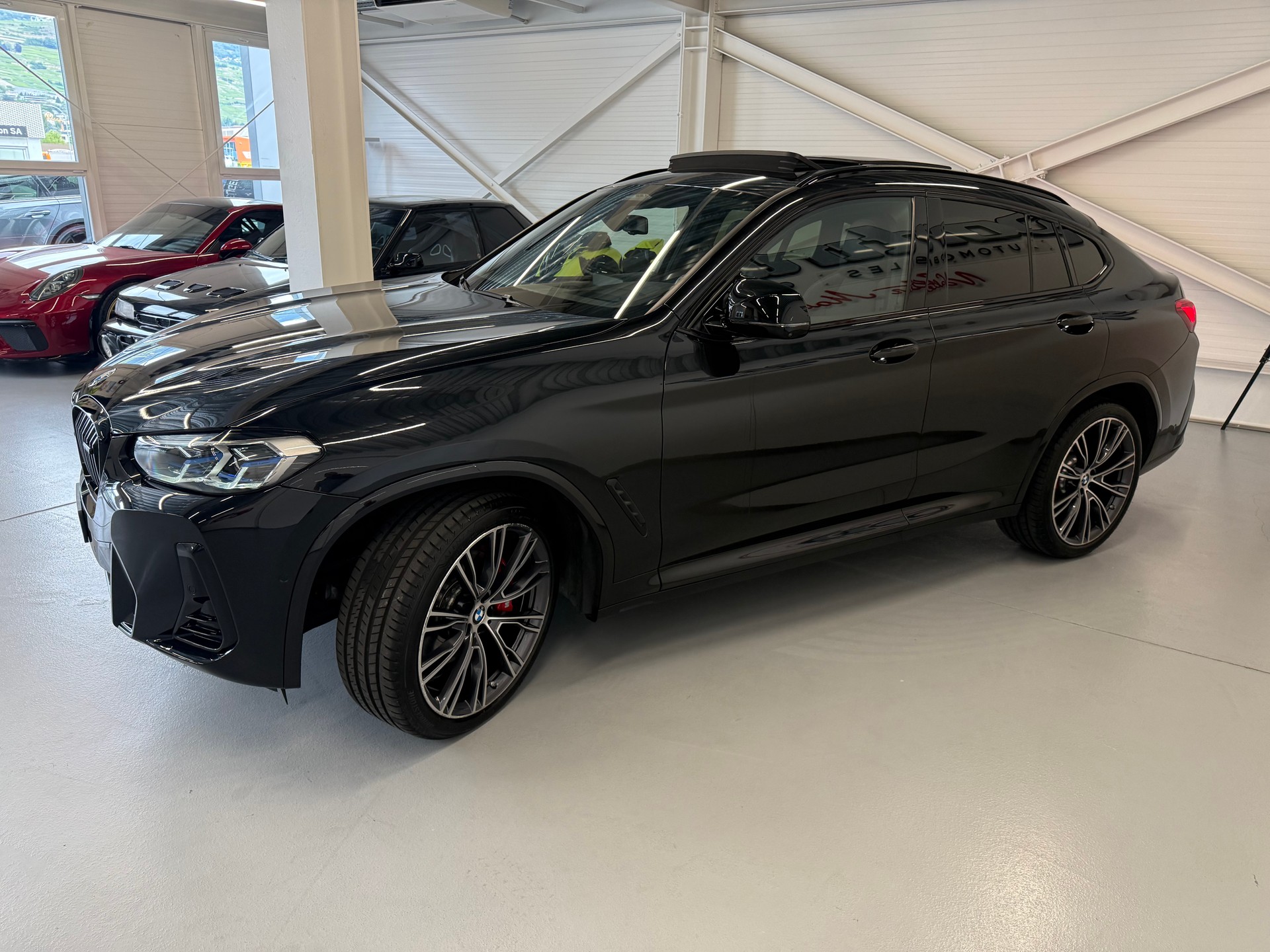 BMW X4 xDrive 48V M40d Steptronic-image-10